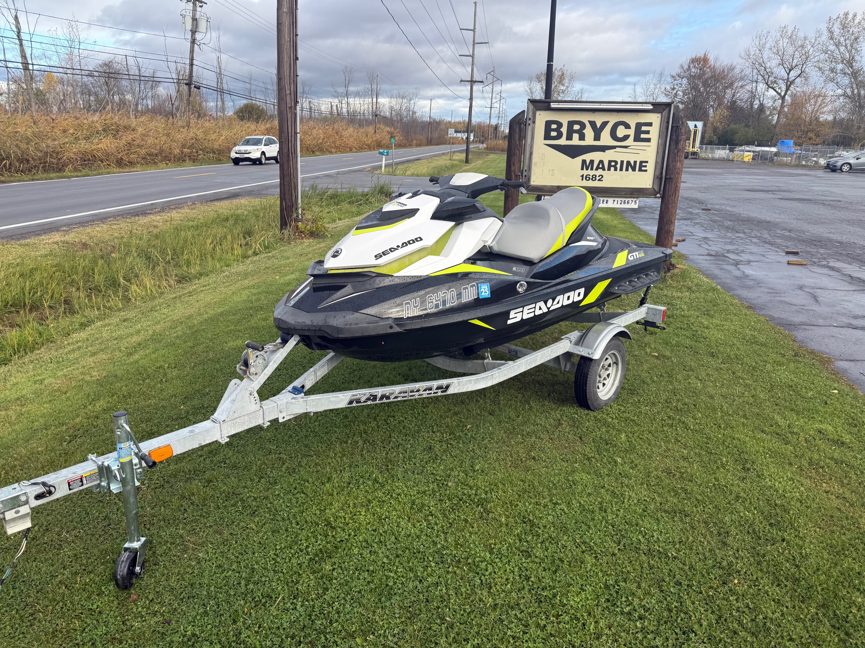 2017 Sea-Doo GTI™ SE 155