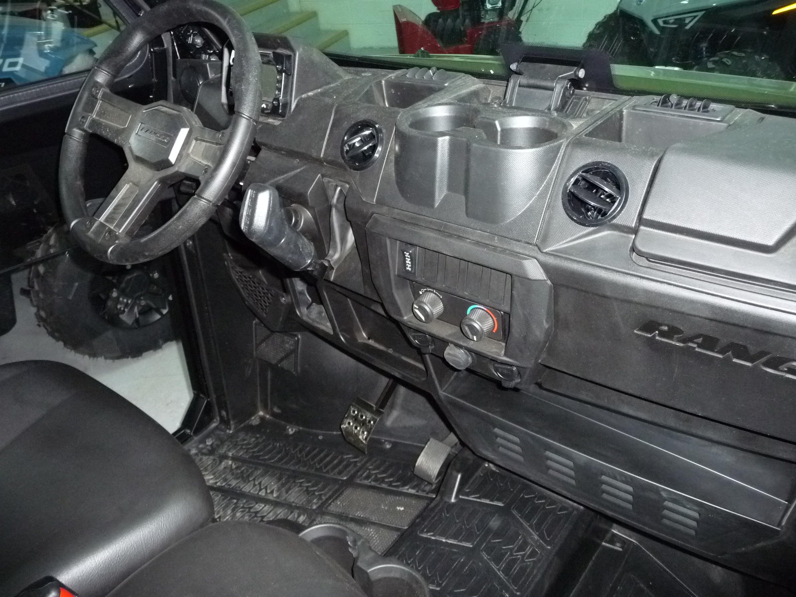 2026 Polaris Ranger® 1000 EPS - Photo 2