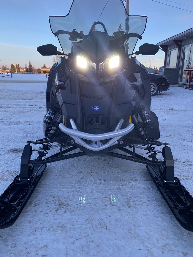 2025 Polaris TITAN® Prostar S4 Adventure 155 - Photo 8