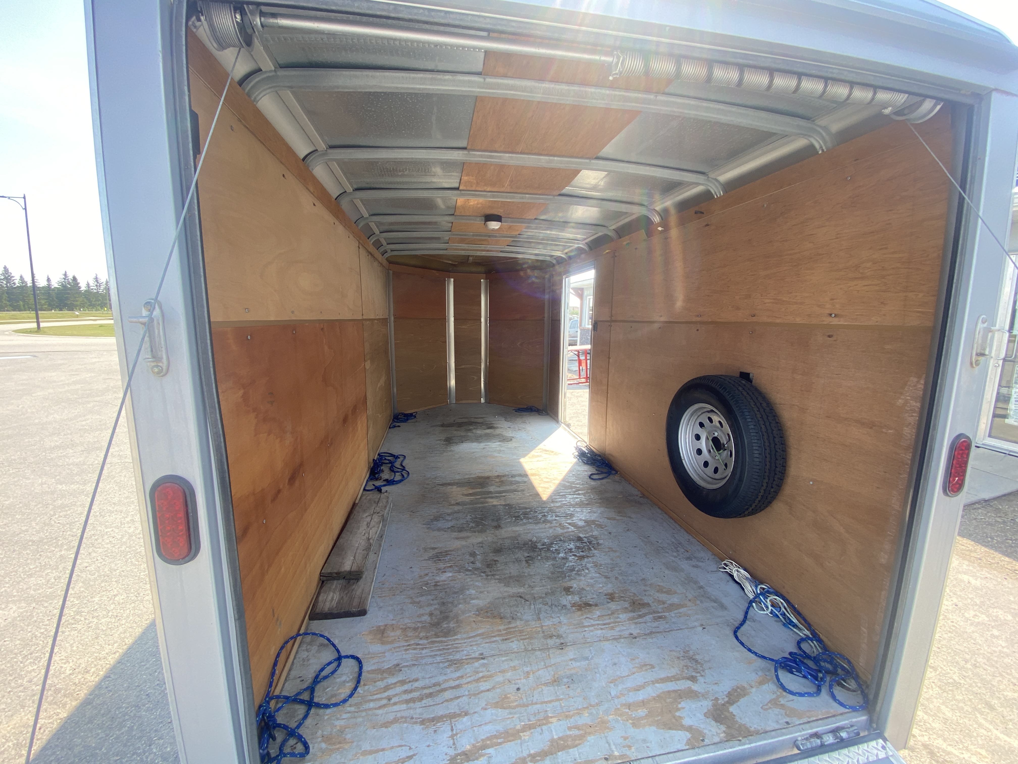 2009 Wells Cargo RF7142-V - Photo 4