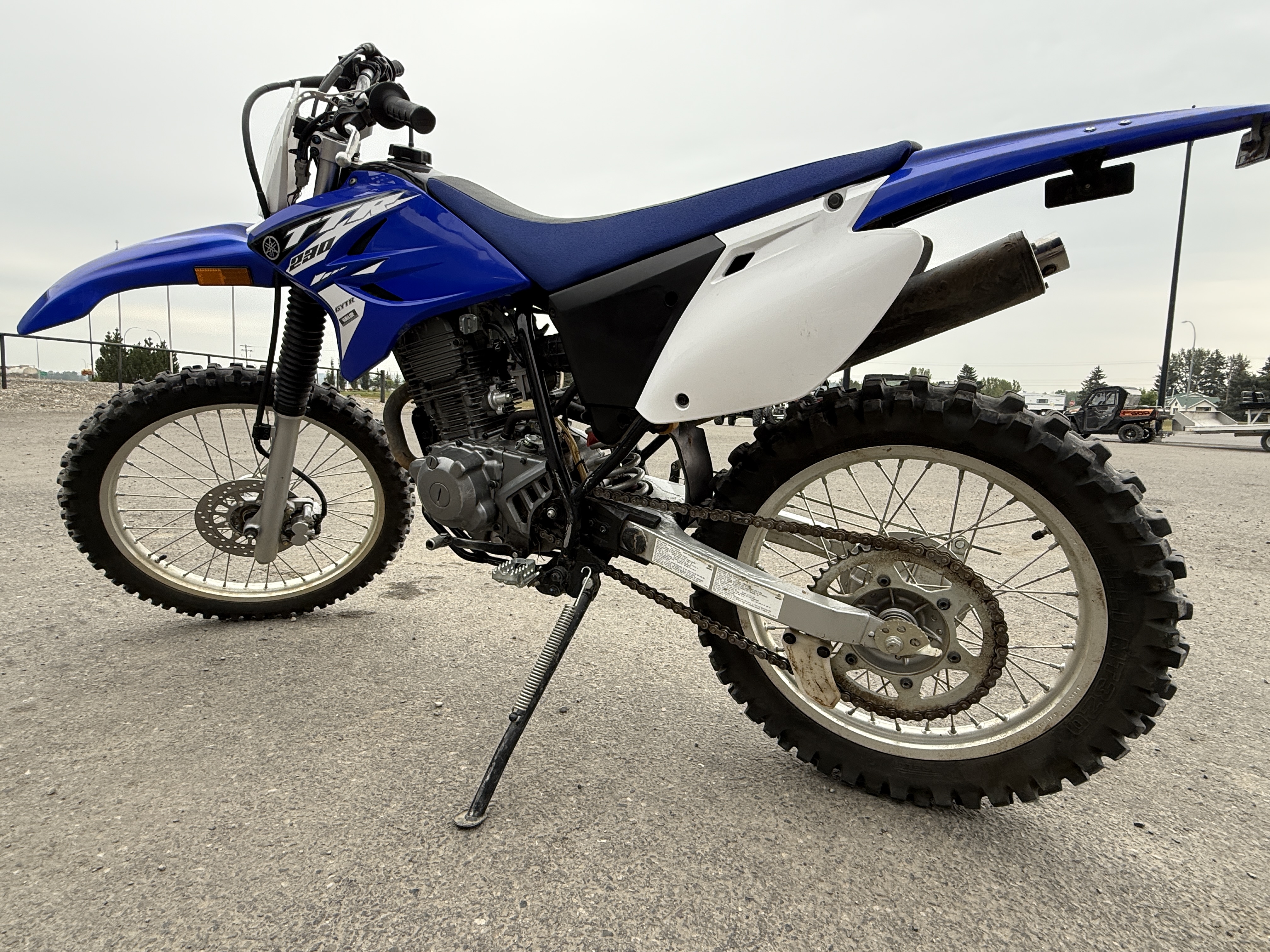 2015 Yamaha TT-R230 - Photo 3
