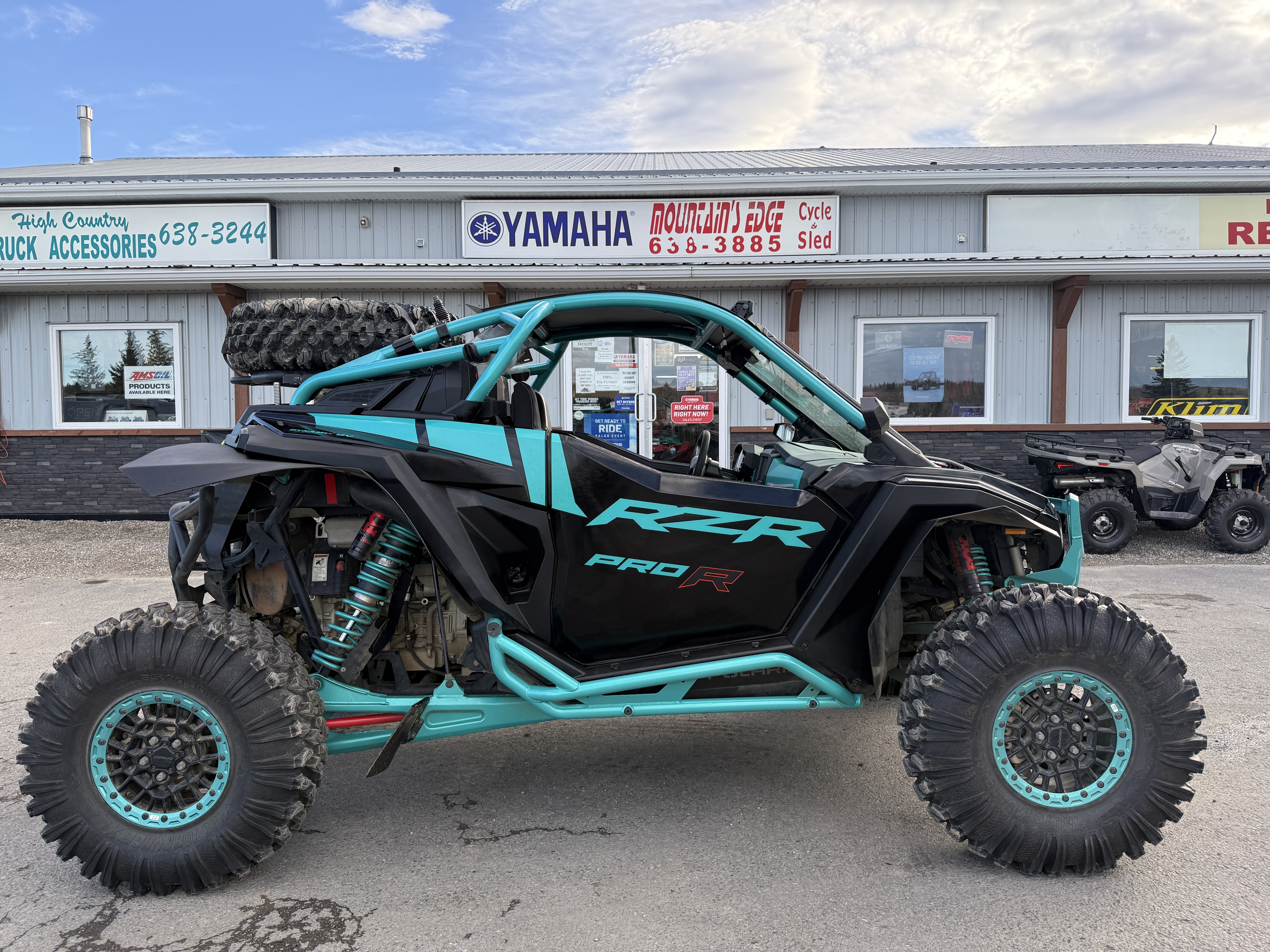 2025 Polaris RZR Pro R Ultimate