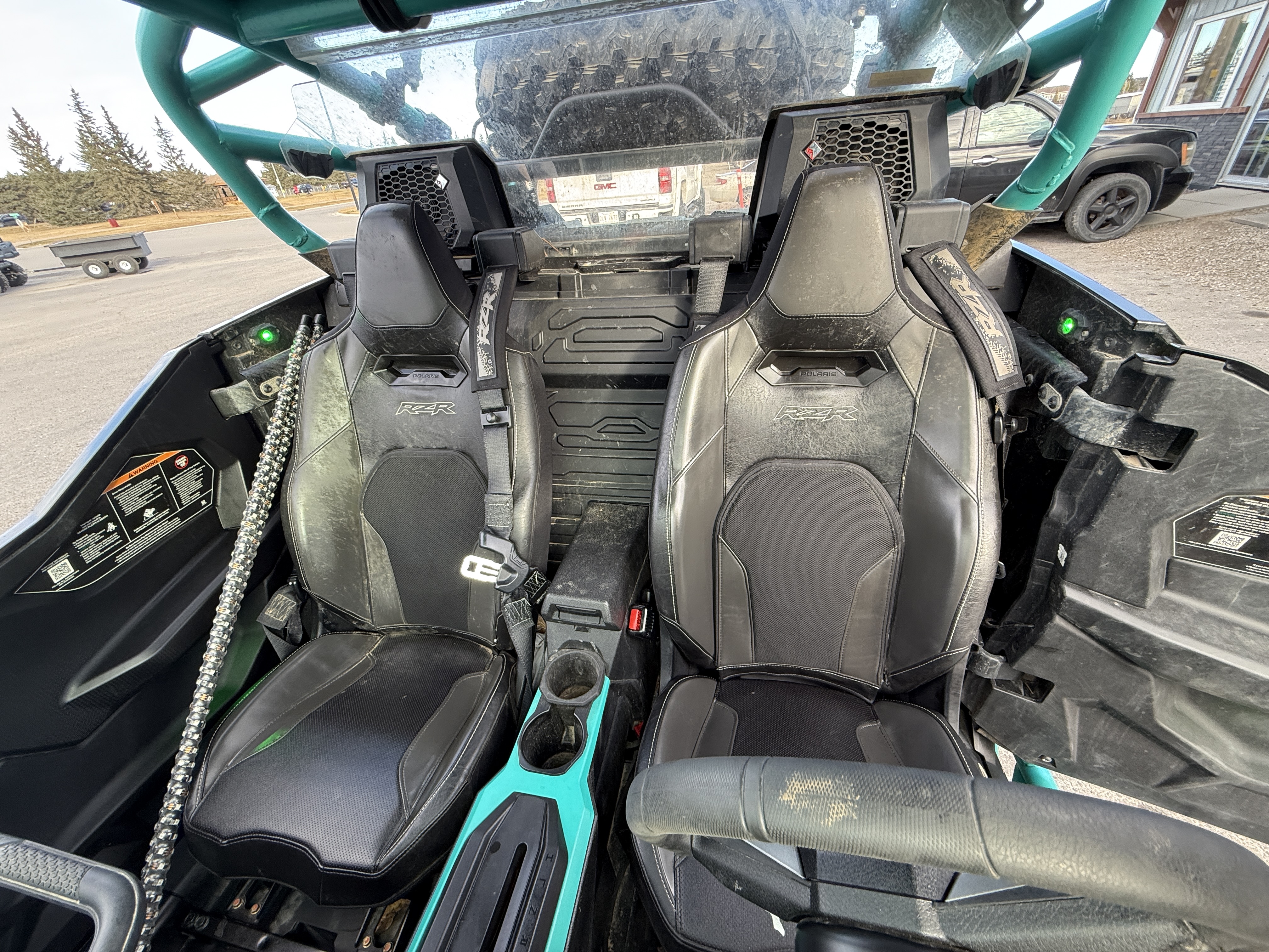 2025 Polaris RZR Pro R Ultimate - Photo 5