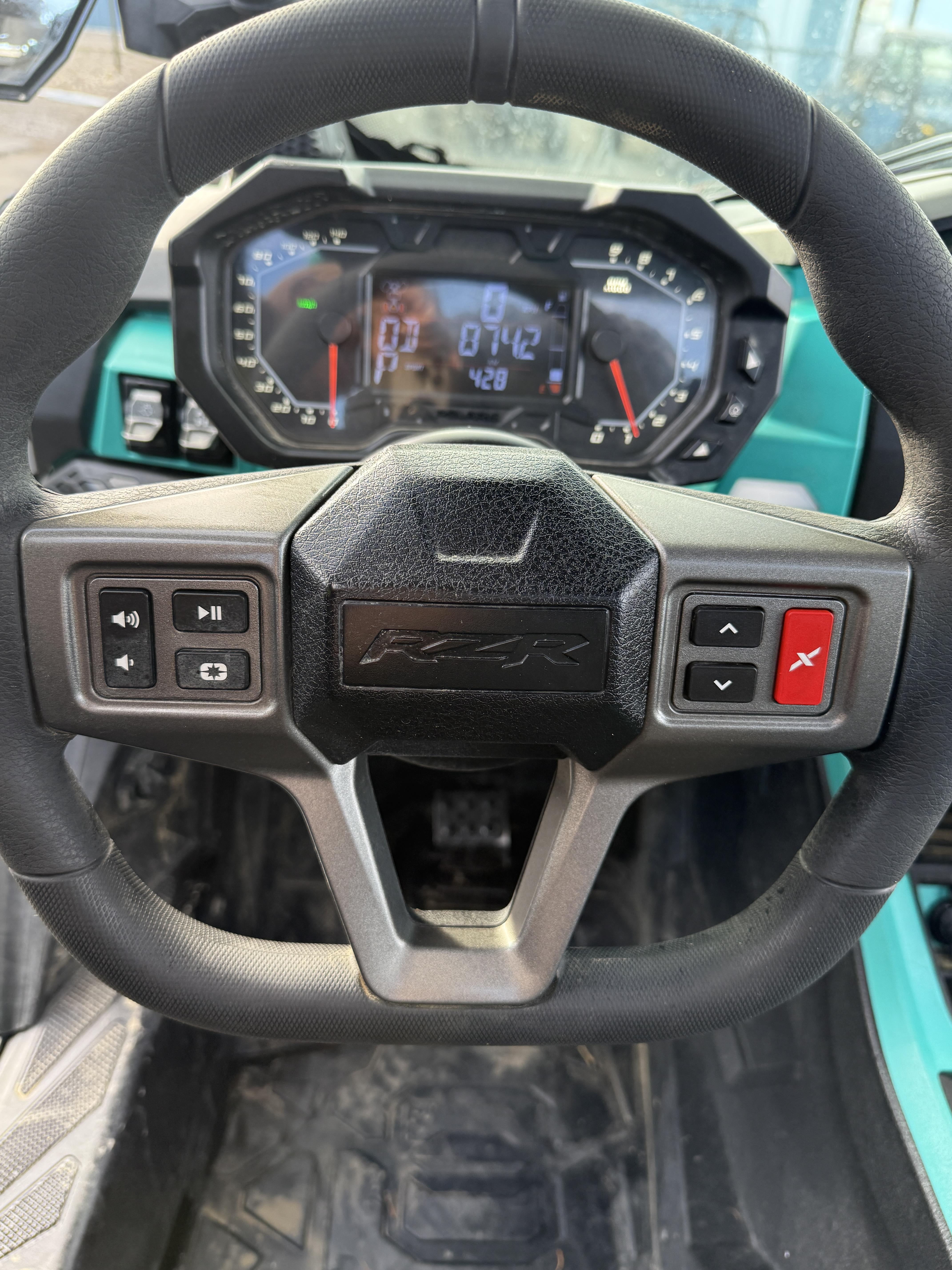2025 Polaris RZR Pro R Ultimate - Photo 6