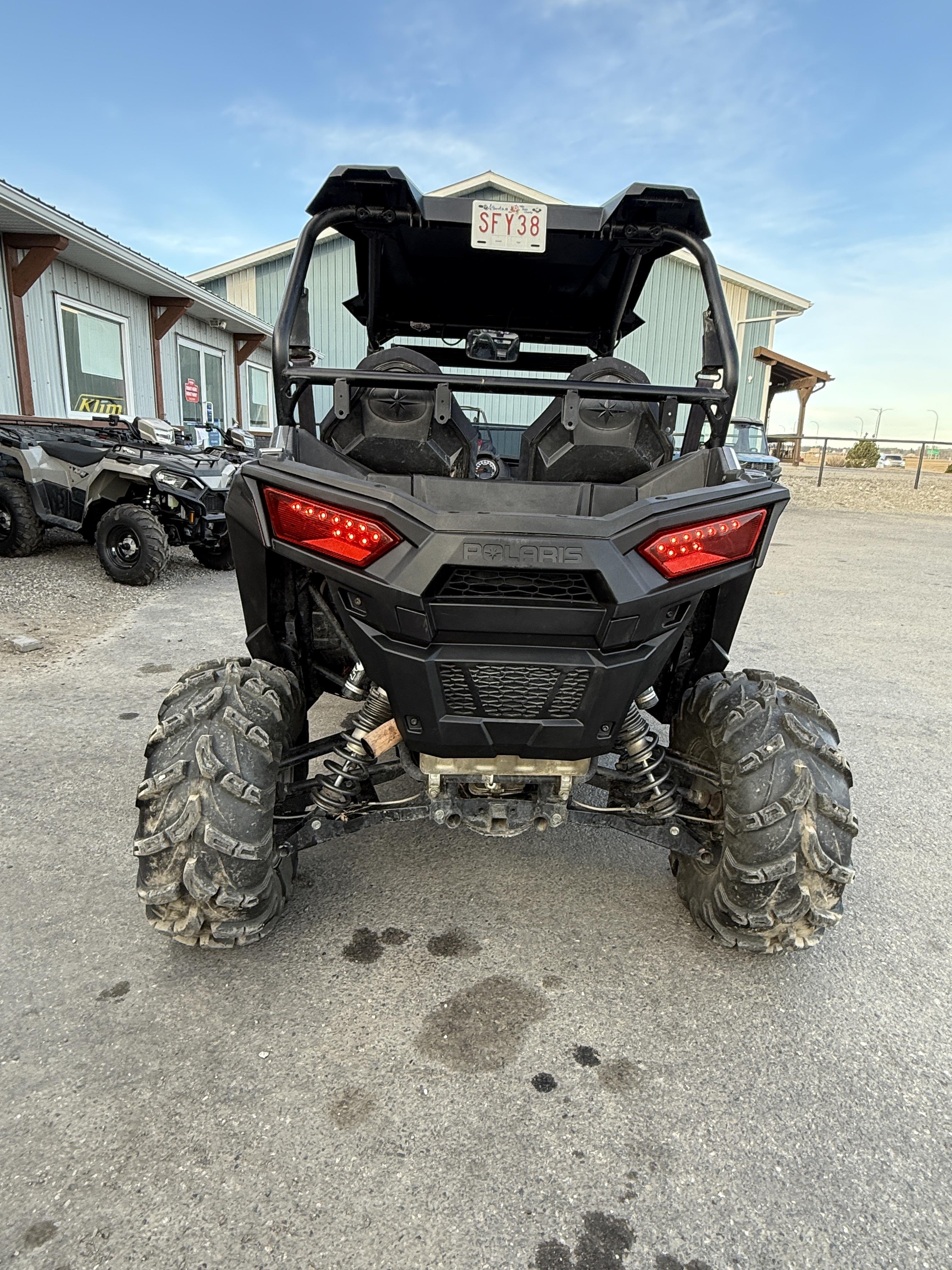 2017 Polaris RZR® S 900 EPS Titanium Metallic - Photo 5