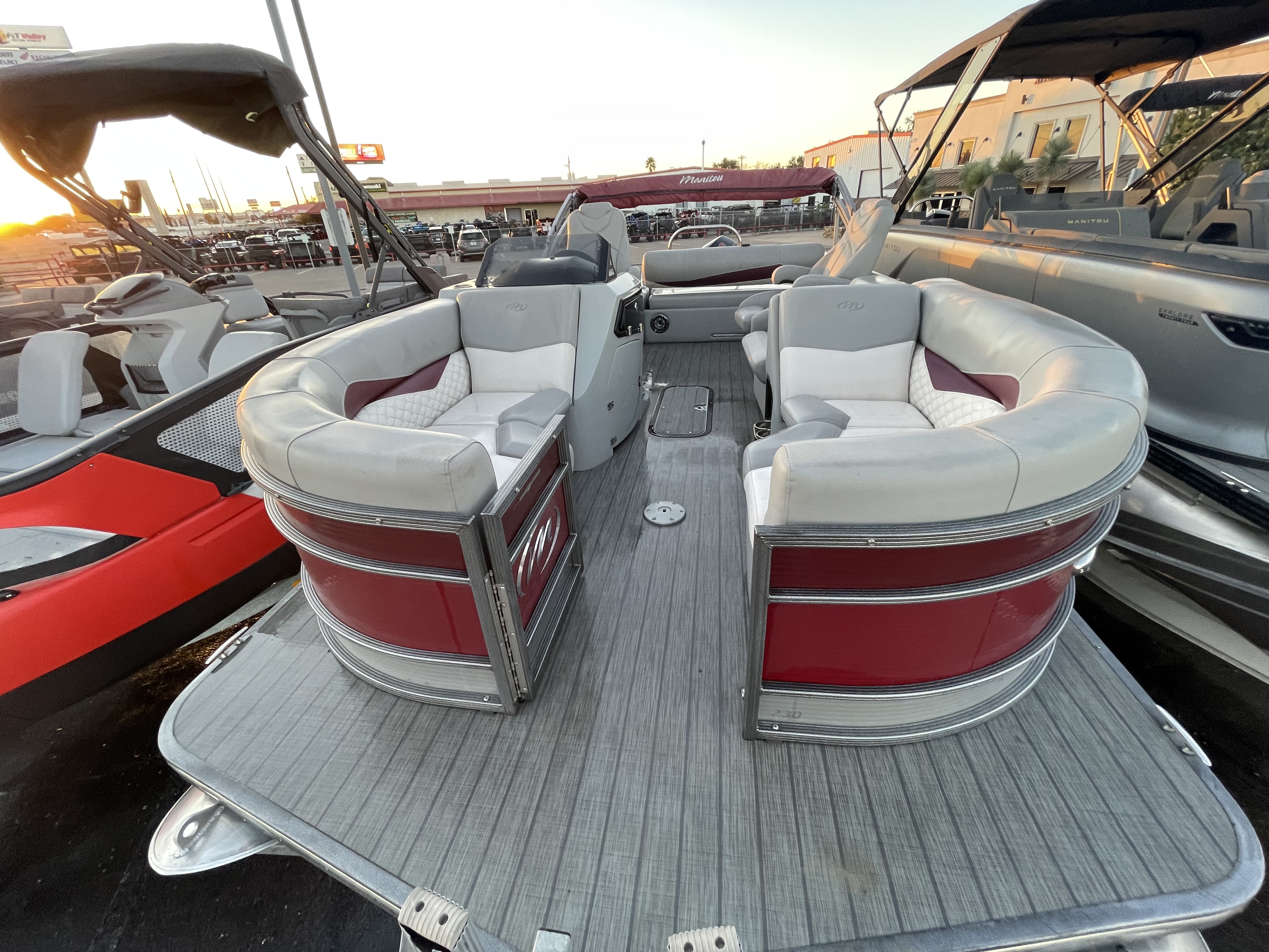 2022 Manitou ENCORE SL SHP575 (Complete Package $62,357 Boat, Trailer, Motor) - Photo 7
