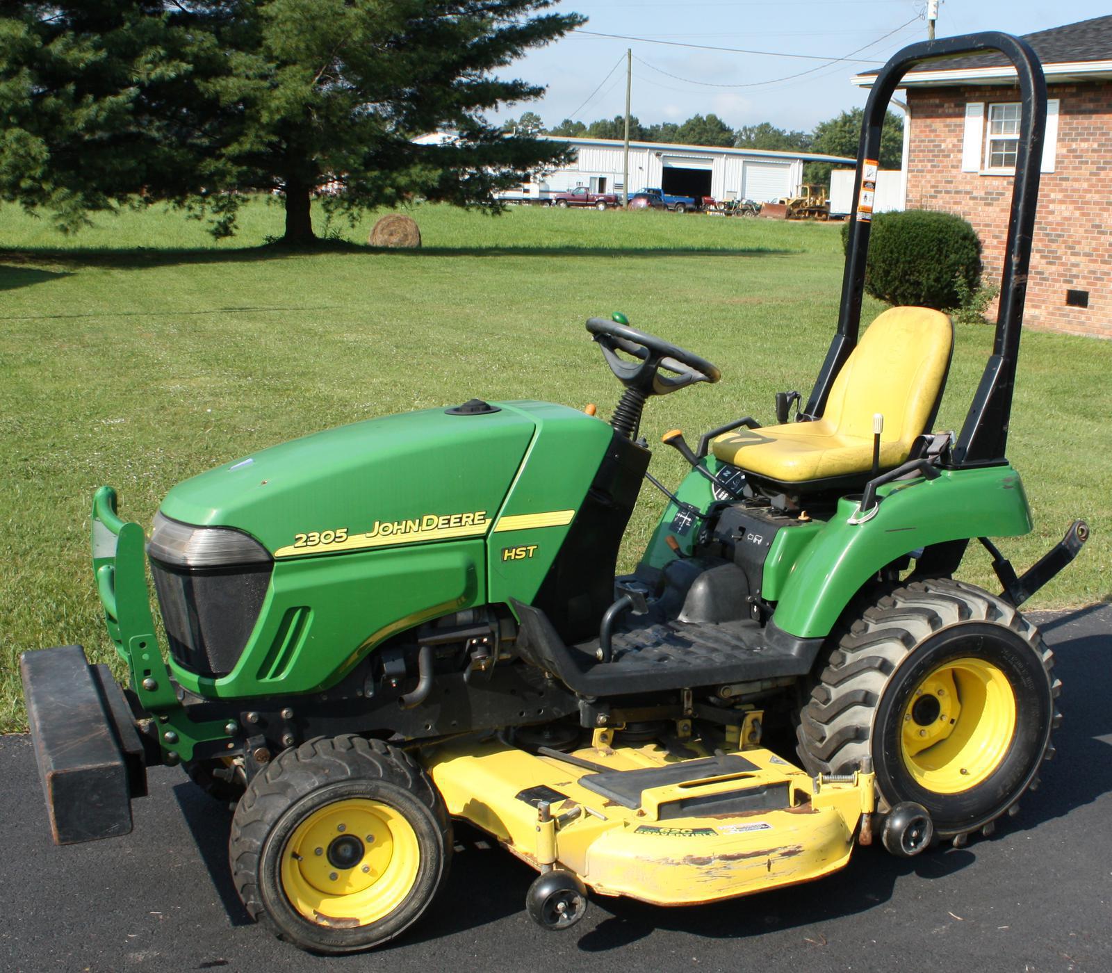 John Deere JD 2305
