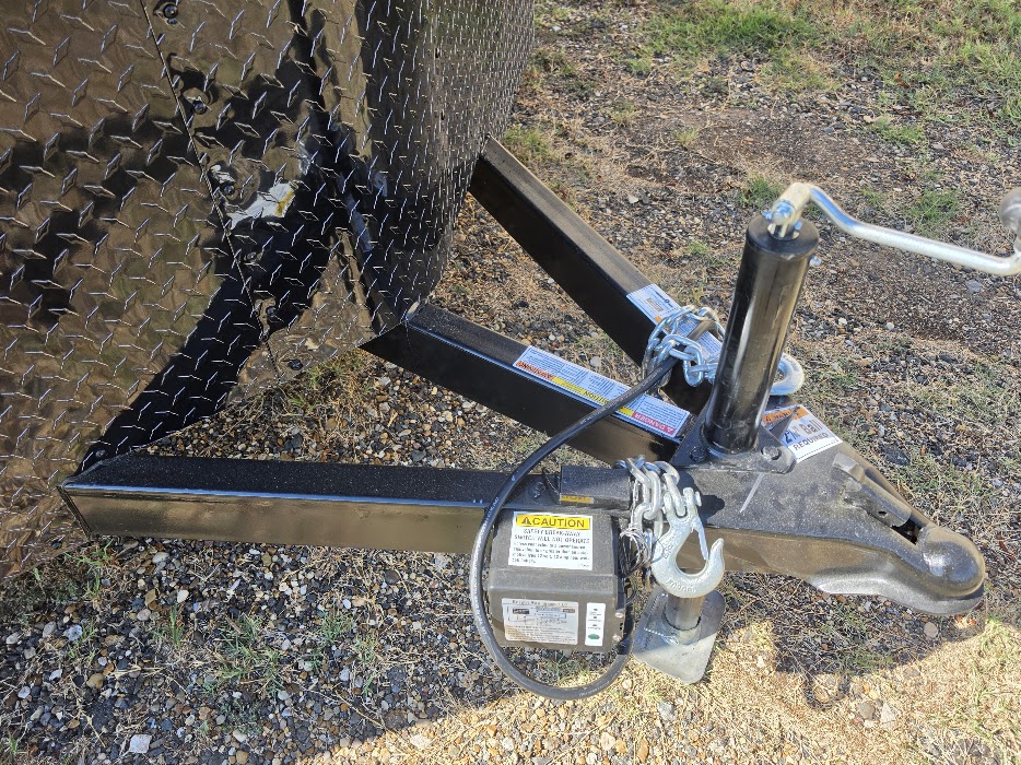 2027 Ramp door photo 3