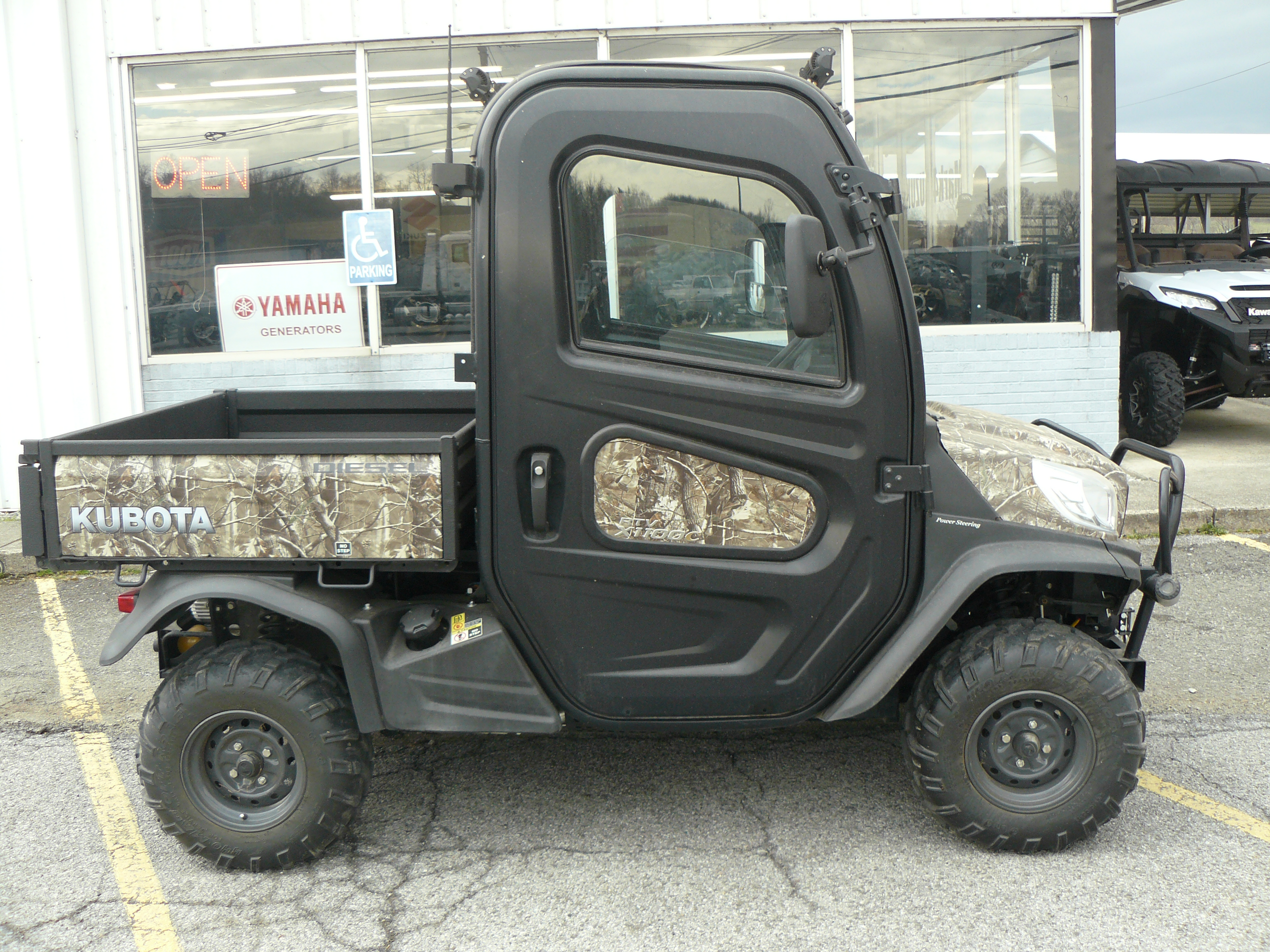 2017 Kubota RTV-X1100C