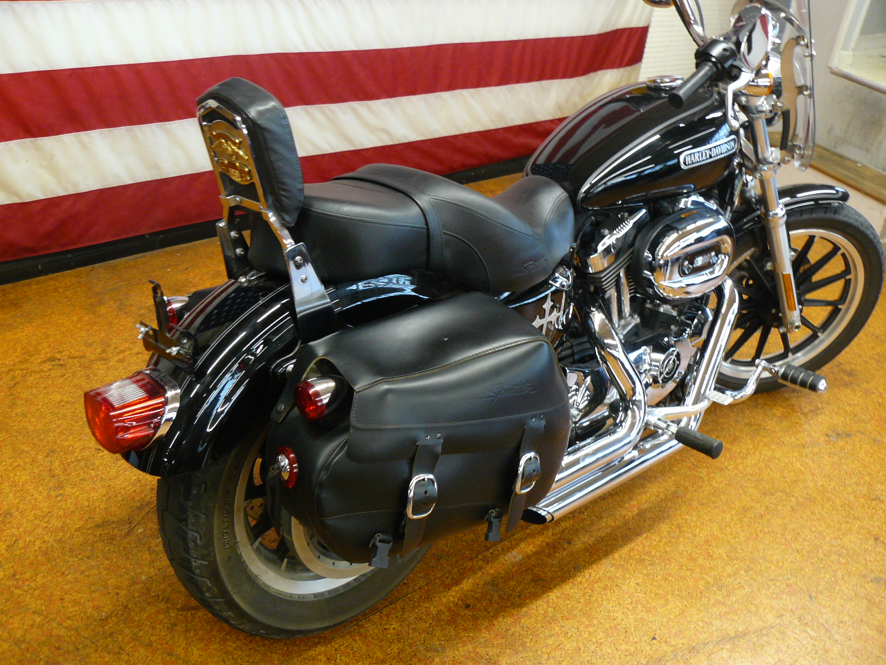 2009 Harley-Davidson® SPORTSTER XL1200 LOW - Photo 3