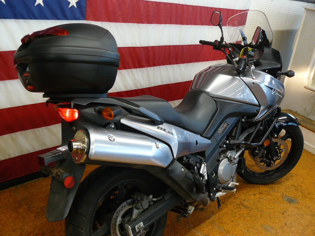 2007 Suzuki V-STROM 650 - Photo 3