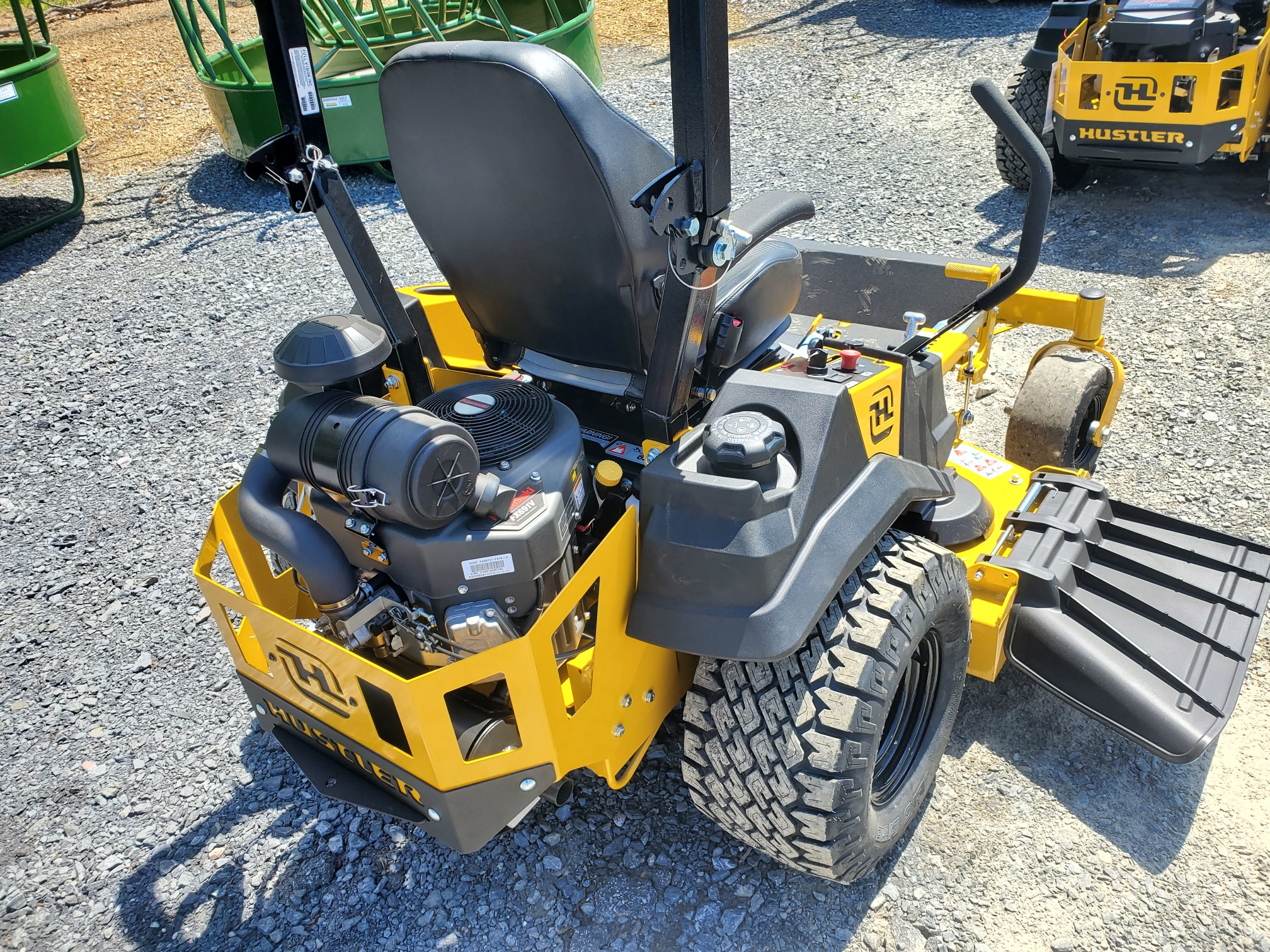 fxlrst 希少イエロー 2025 Hustler Turf Equipment FasTrak® SDX 54