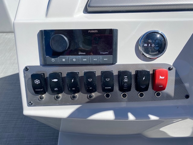 2024 Crest Pontoons Classic LX Fish 220 SF - Photo 16