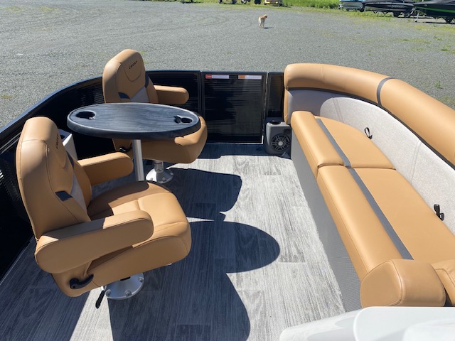 2024 Crest Pontoons Classic LX SLSC 240 24 ft. - Photo 14