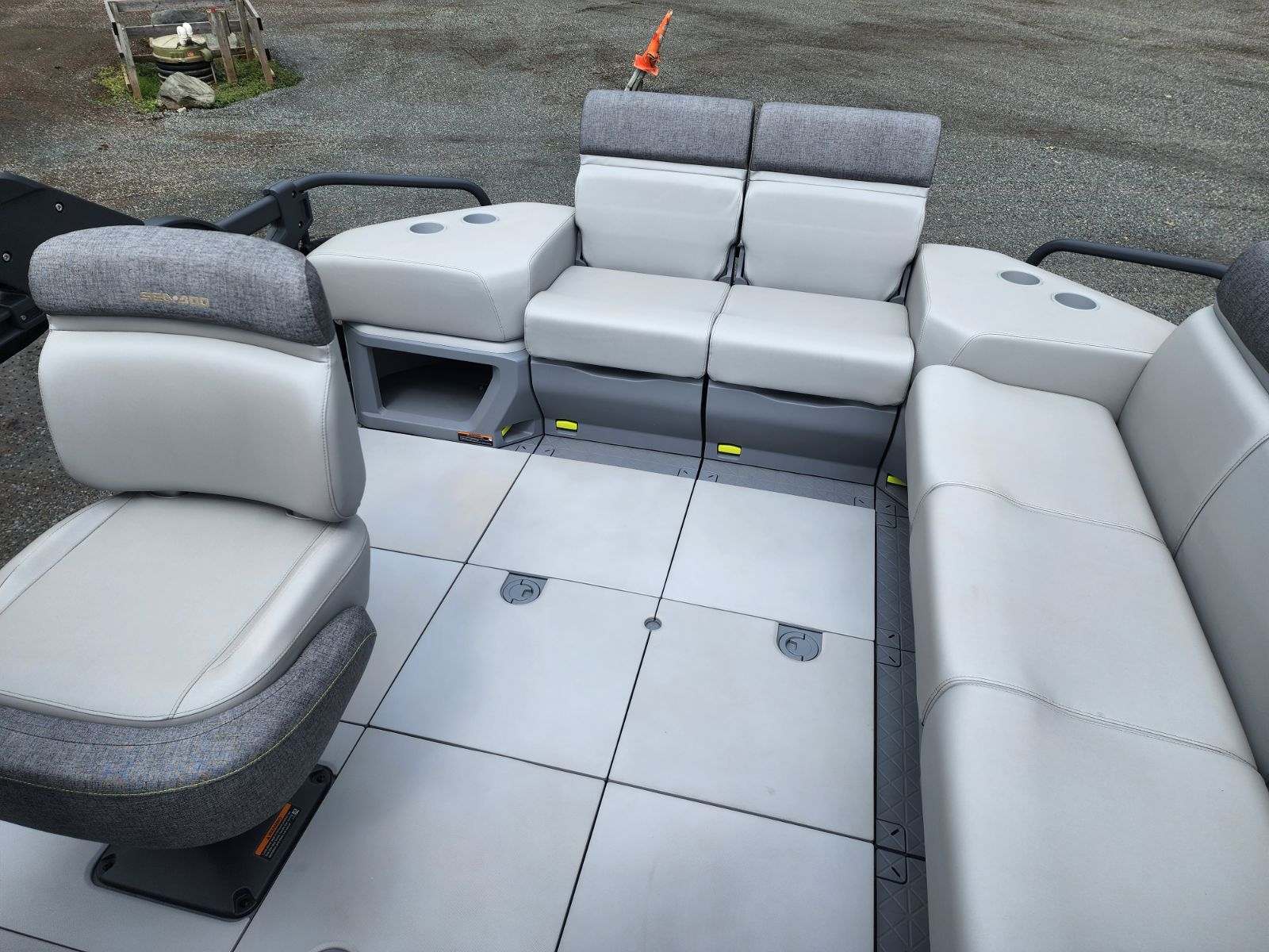 2023 Sea-Doo Switch® Cruise Sport 18' - 230HP - Photo 8