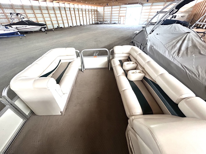 2003 Bennington 2050 LX - Photo 5