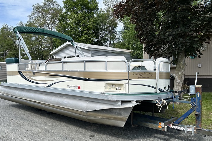 2004 Avalon PLAYBOUY YAHTMAN