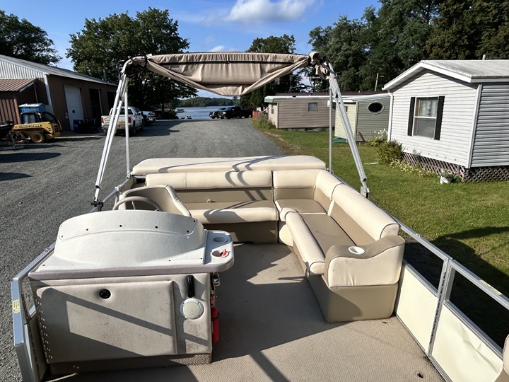 1999 Crest Pontoons II DL - Photo 9