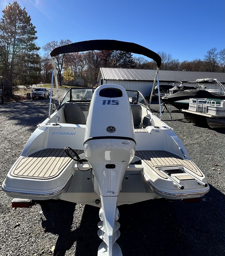 2022 Stingray Boats 191DC - Photo 4