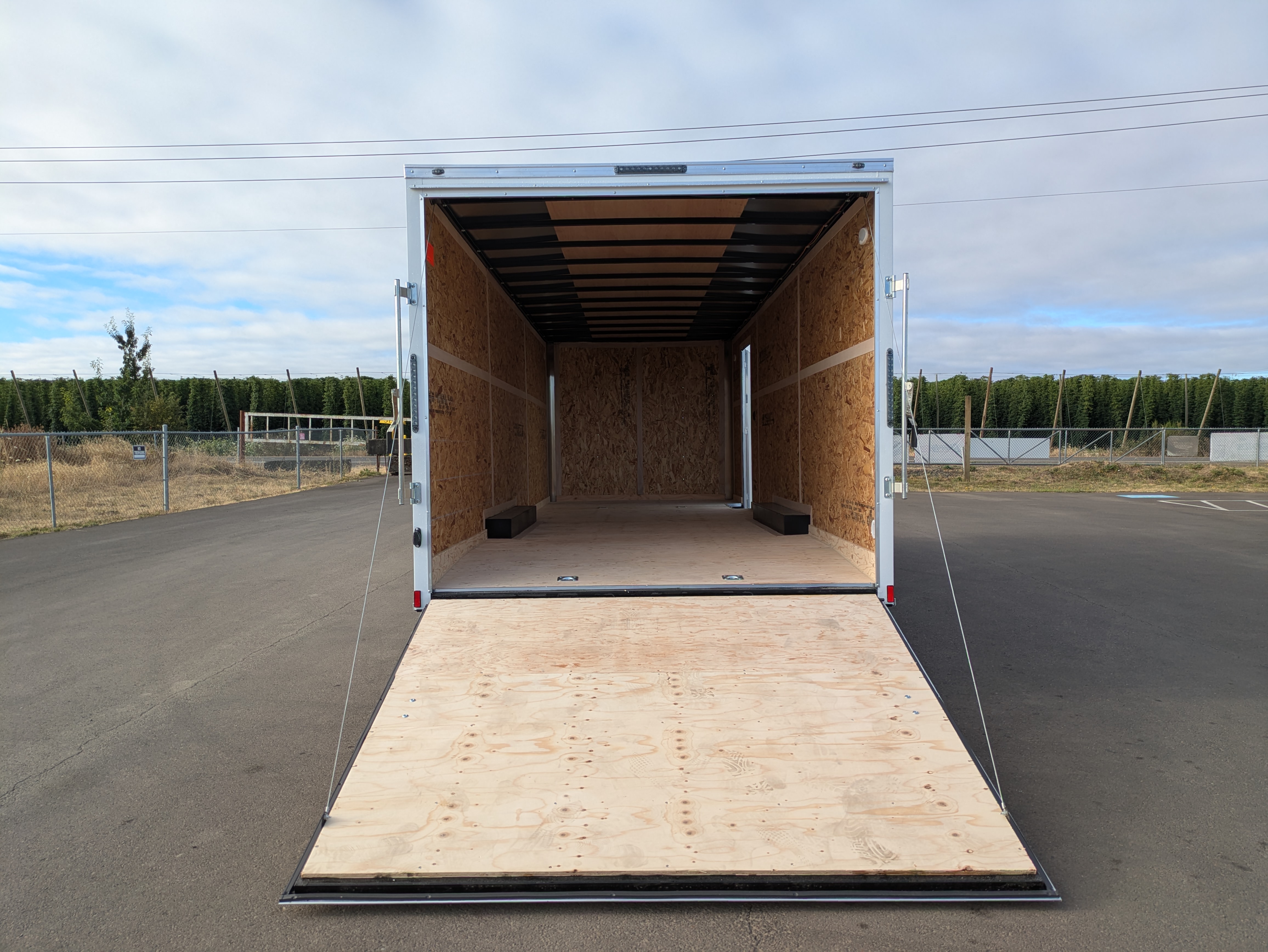 2027 Continental Cargo
