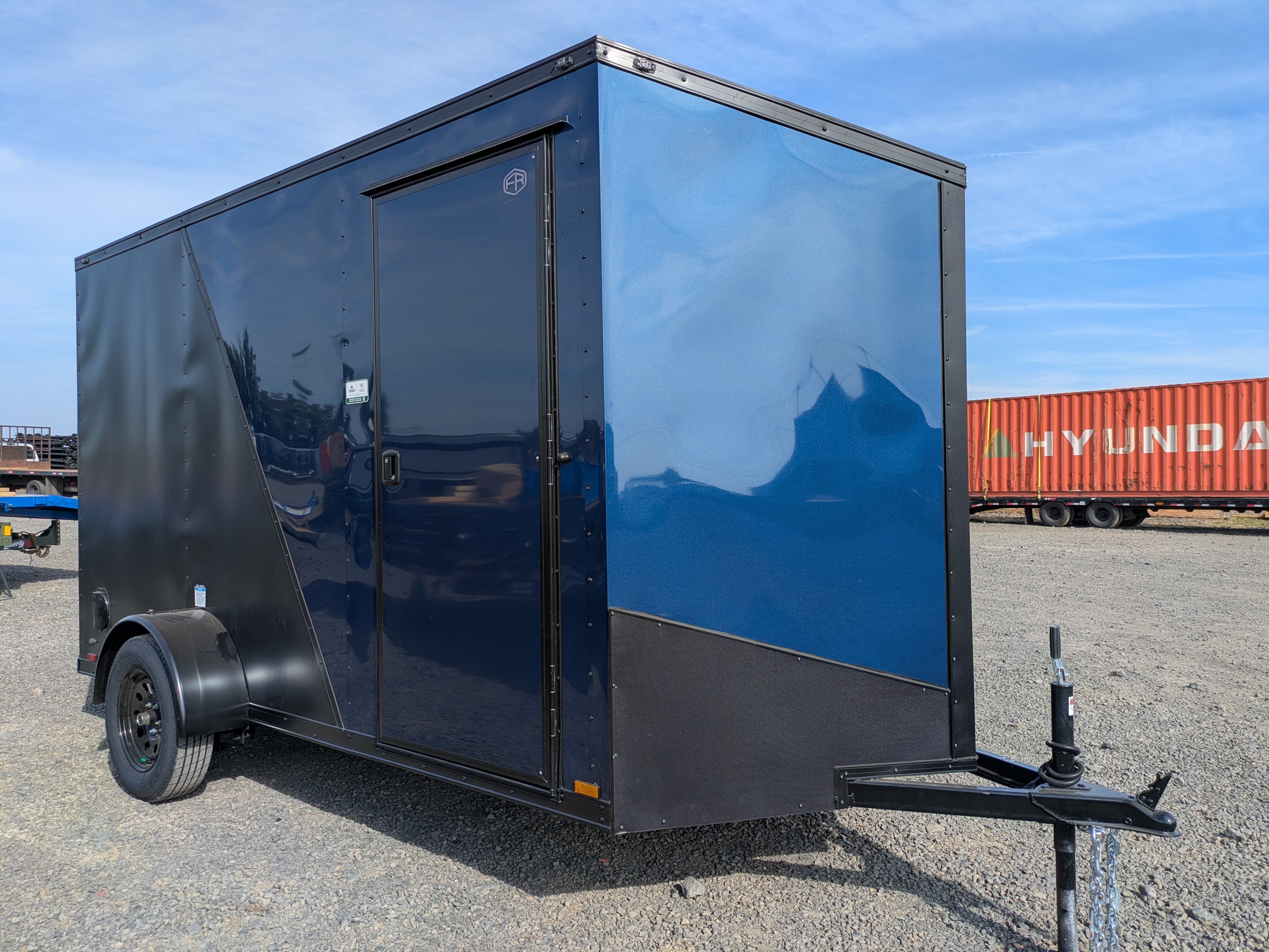 2027 Continental Cargo