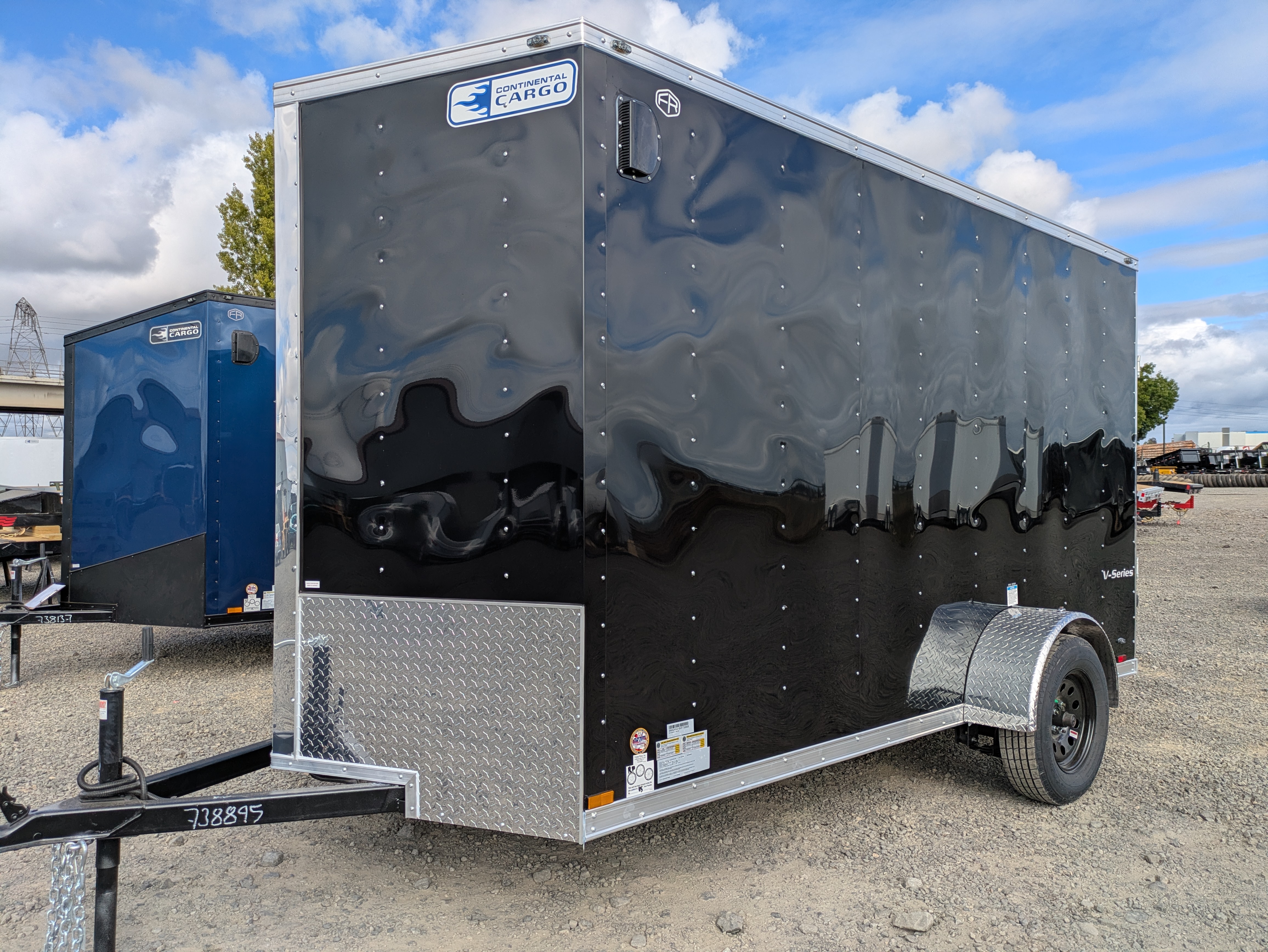 2027 Continental Cargo