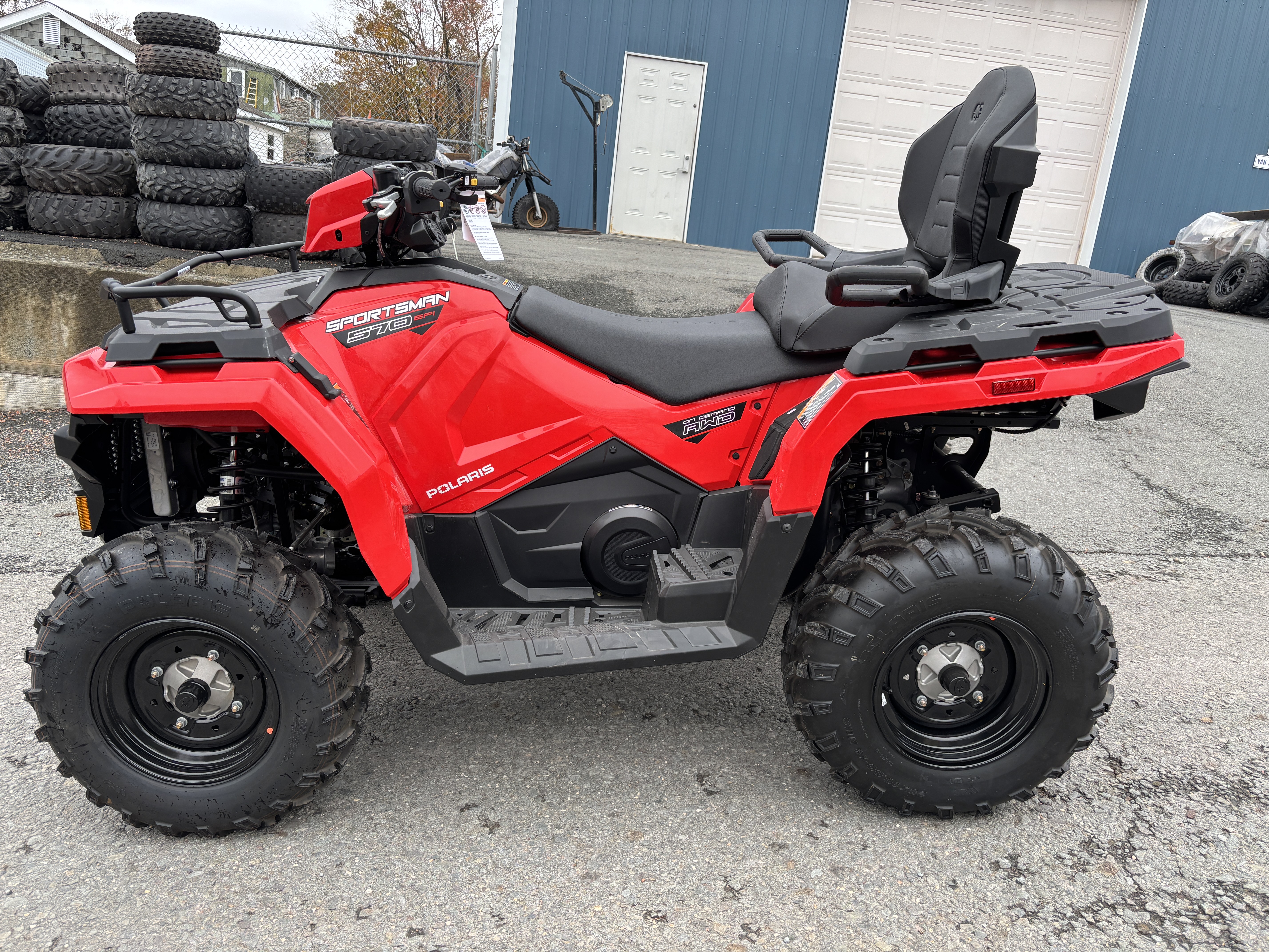 2025 Polaris Sportsman® Touring 570 Indy Red - Photo 4