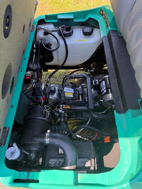 2025 E-Z-GO Express S4 EFI gas - Photo 3