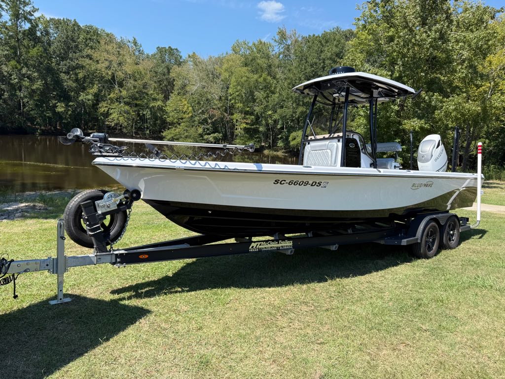 2022 Blue Wave 2600 Pure Bay