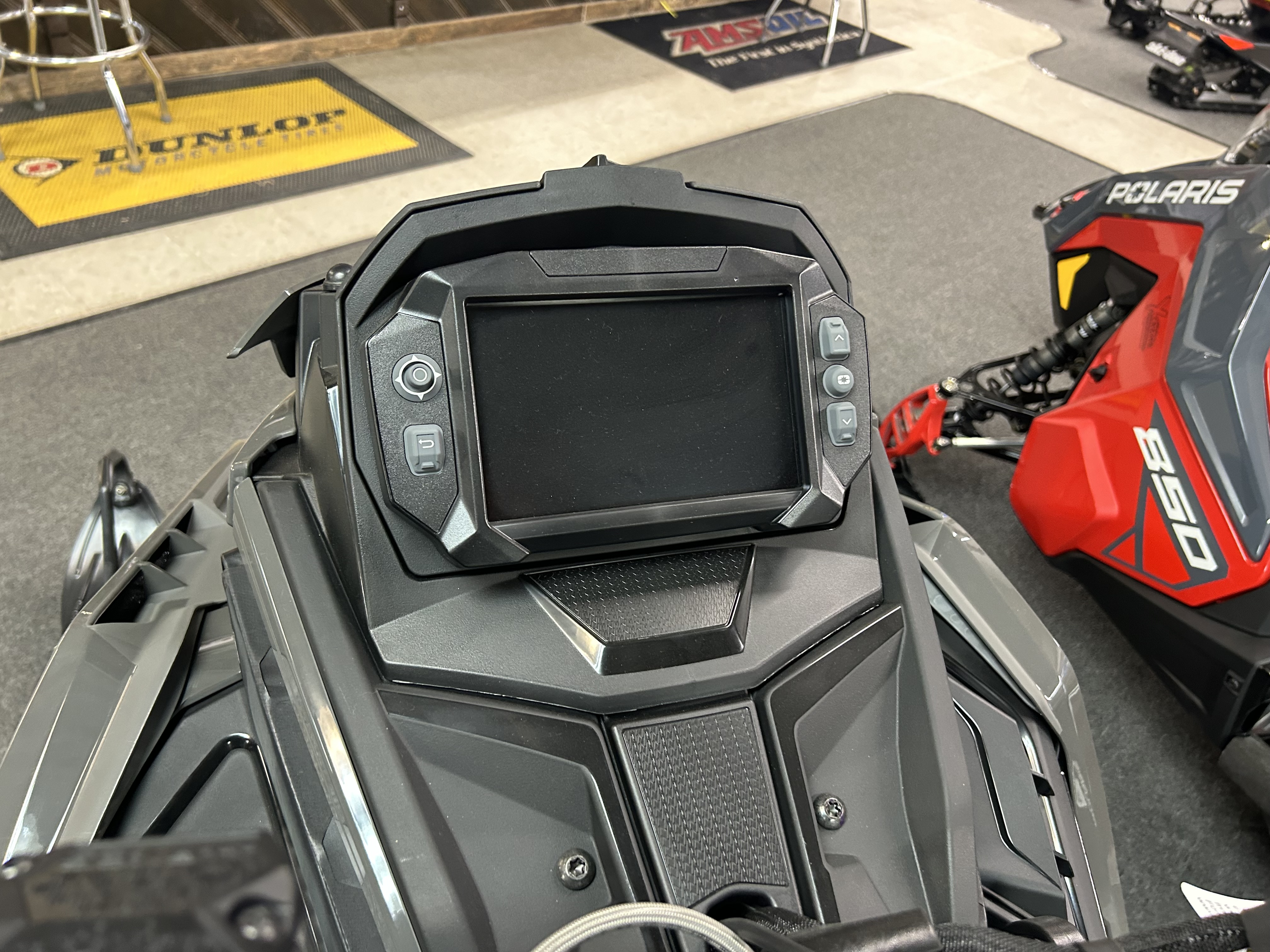 2025 Polaris RMK® KHAOS® 165 9R - Photo 5