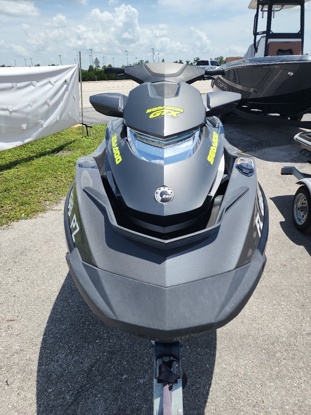 2015 SEADOO GTX LTD 260 - Photo 2