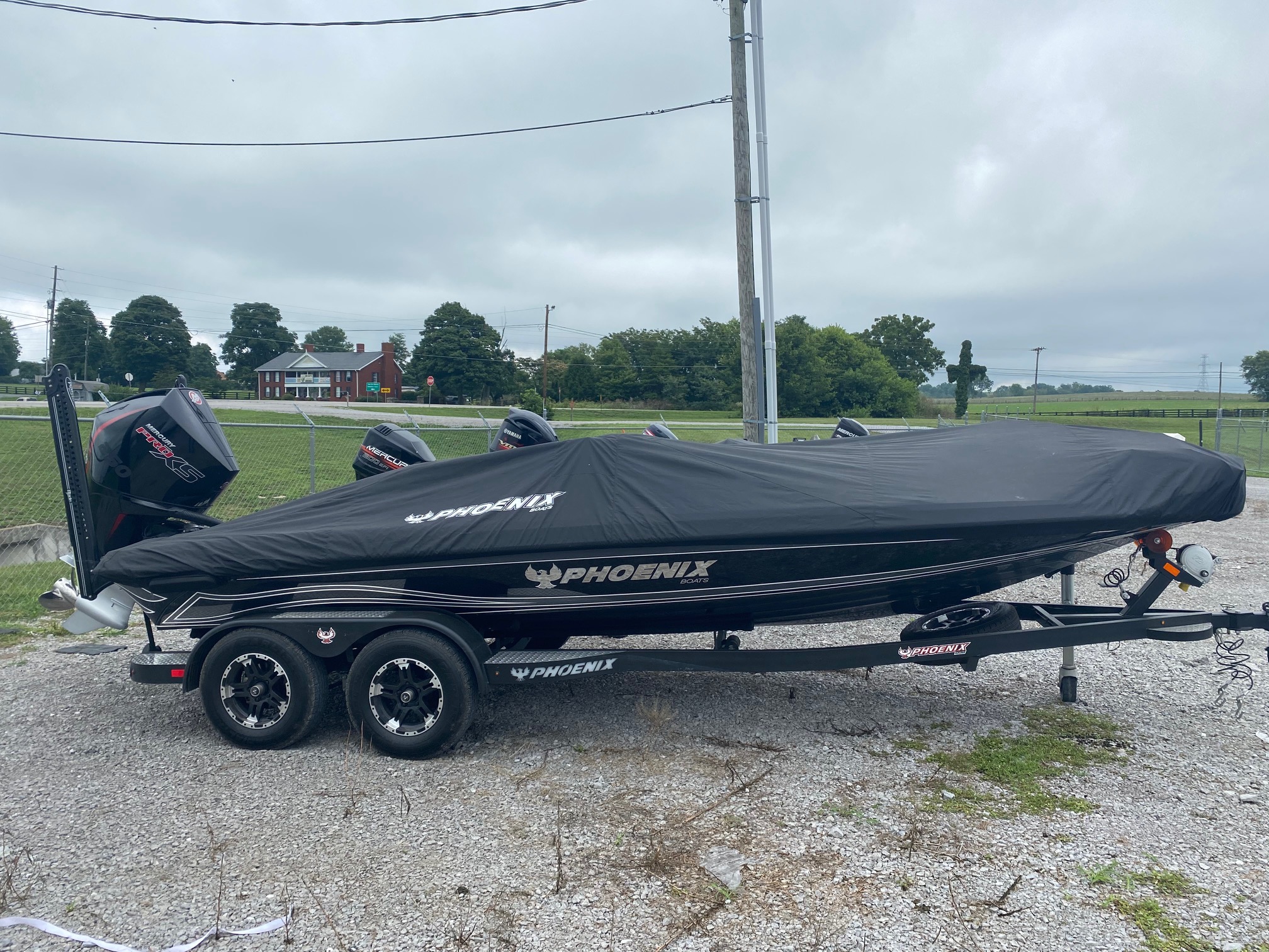 bass outlet lancaster