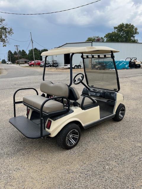 2005 Club Car DS GAS - Photo 3
