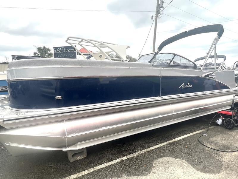 2023 Avalon Catalina Elite Windshield 27 FT for Sale | Coastline
