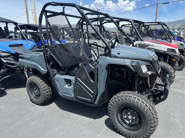 2025 Honda Pioneer 520 Base - Photo 7