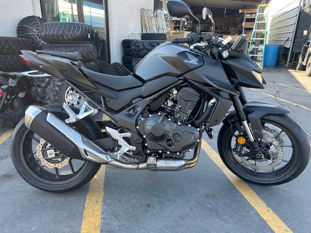2025 Honda CB750 HORNET - Photo 2