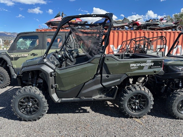 2025 Honda PIONEER 1000 DELUXE - Photo 3