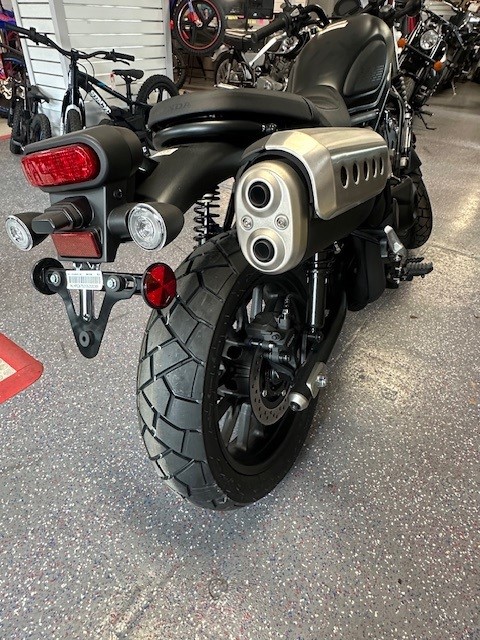 2025 Honda SCL500 - Photo 7
