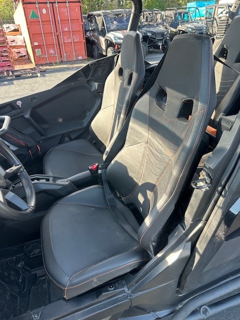 2022 Can-Am Commander MAX XT-P 1000R - Photo 10