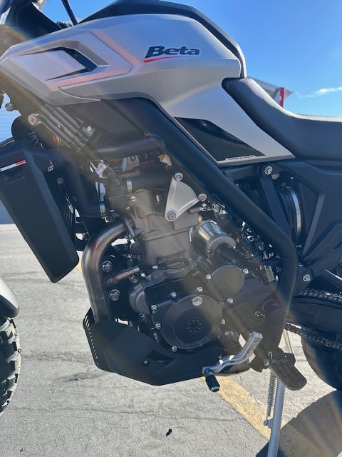 2026 Beta Motorcycles ALP X - Photo 8