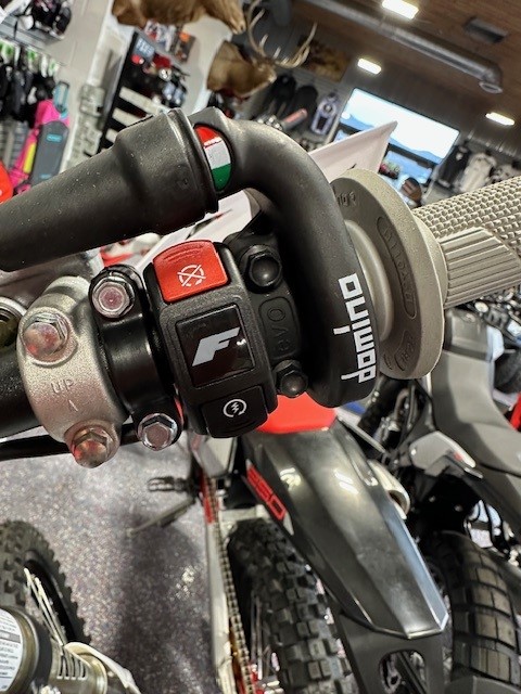 2025 Fantic FA-XE300 - Photo 8