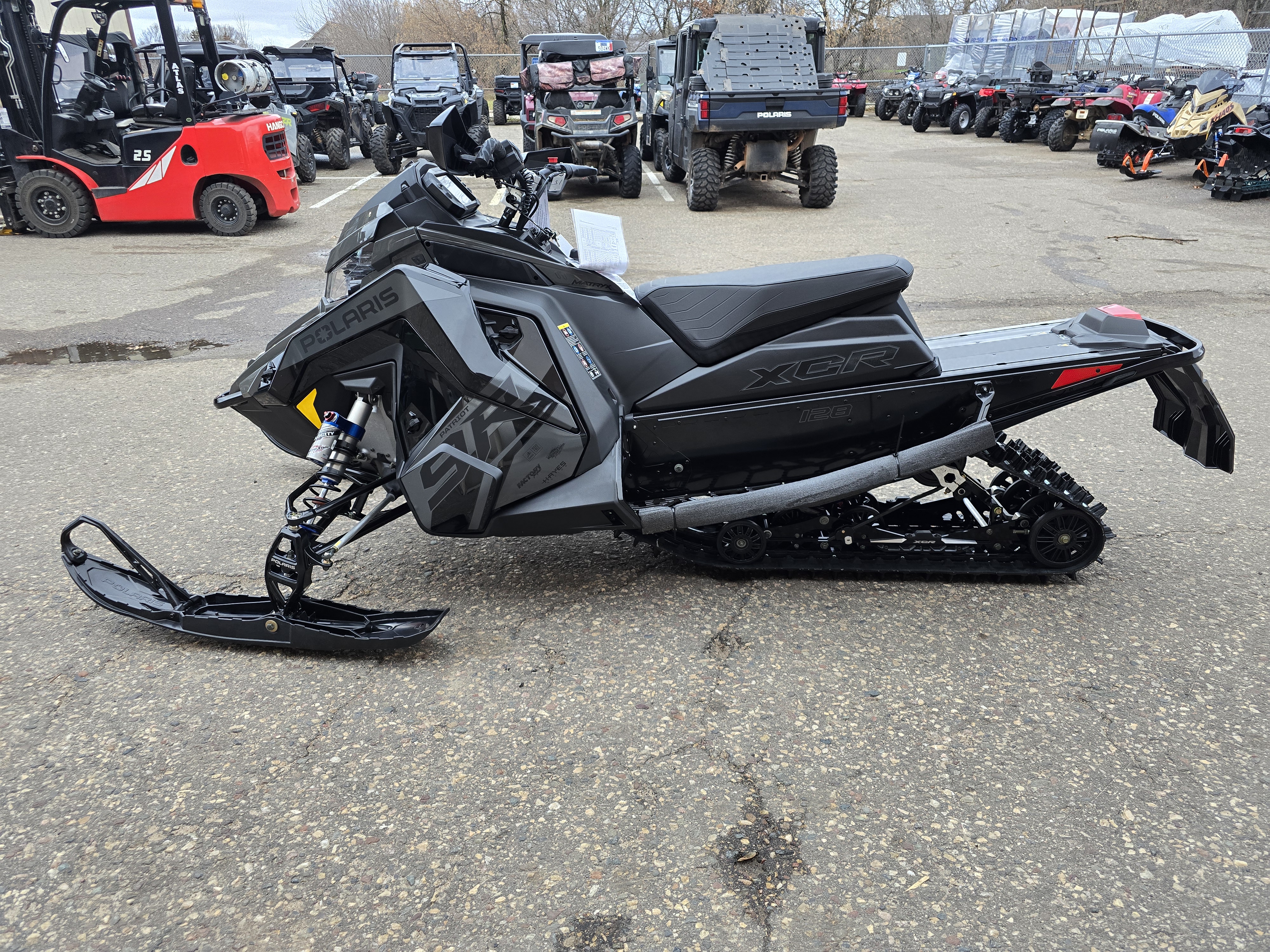 2025 Polaris PATRIOT 9R INDY XCR 128 - Photo 5