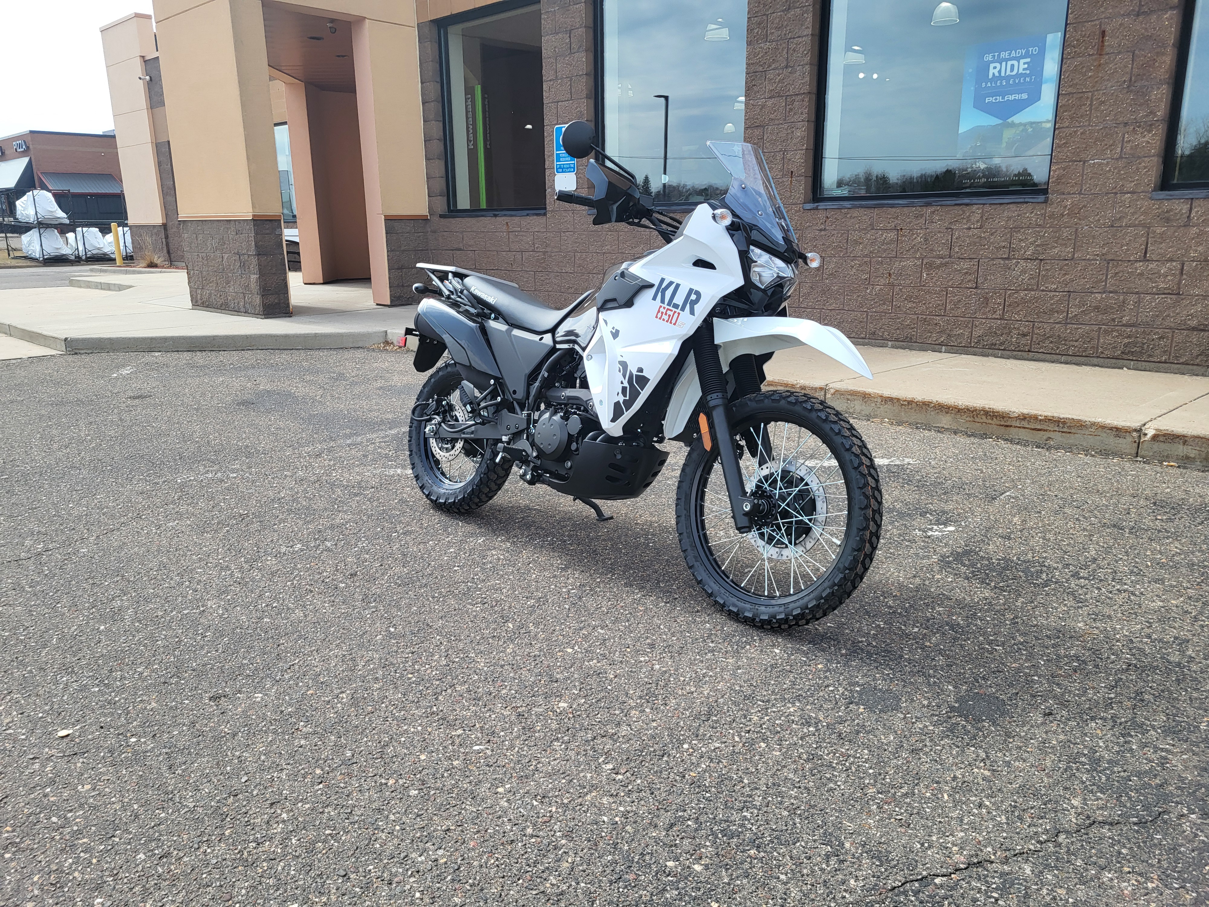 2025 Kawasaki KLR 650 S BASE - Photo 8