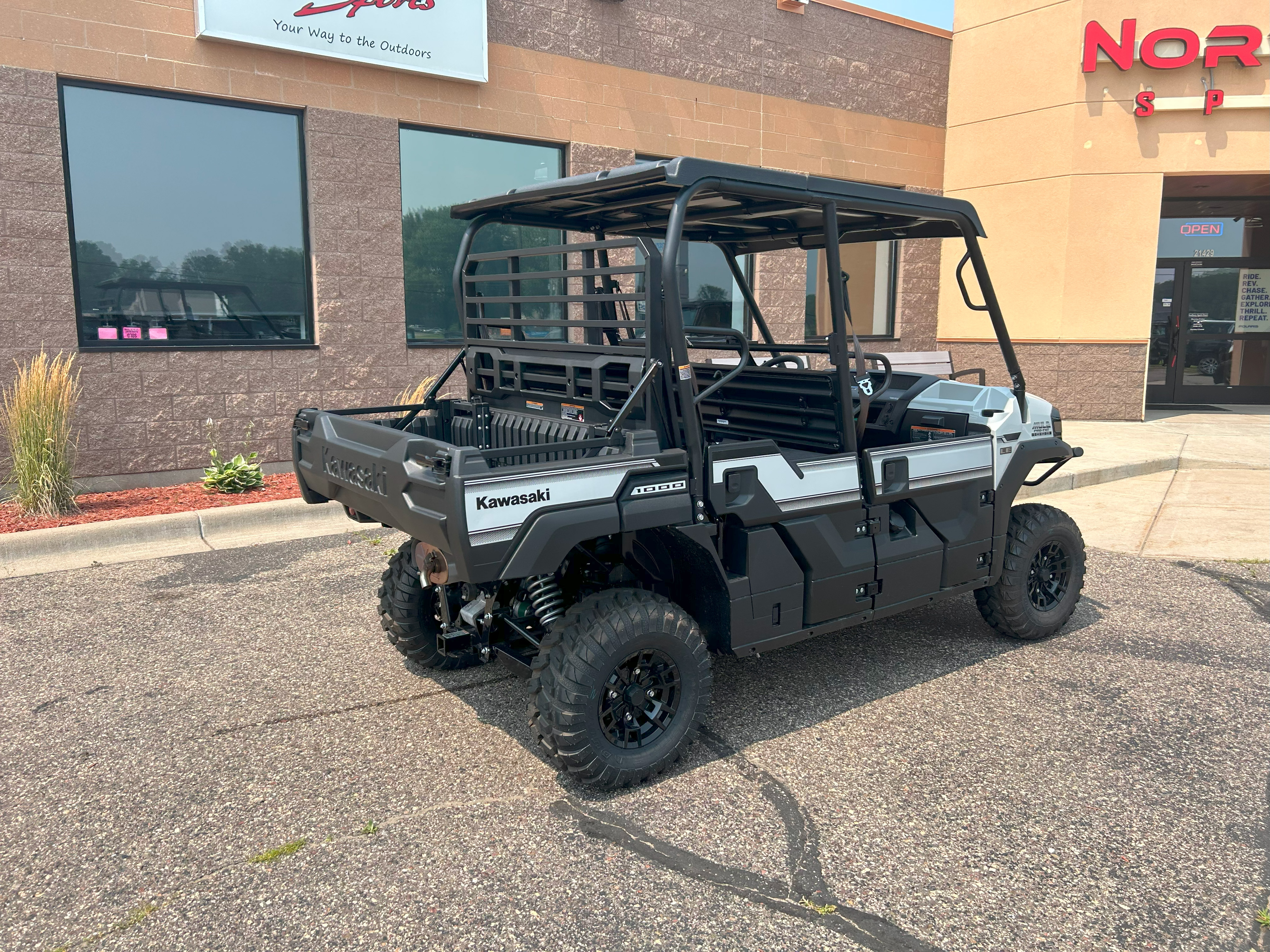 2025 Kawasaki MULE PRO-FXT 1000 LE - Photo 2