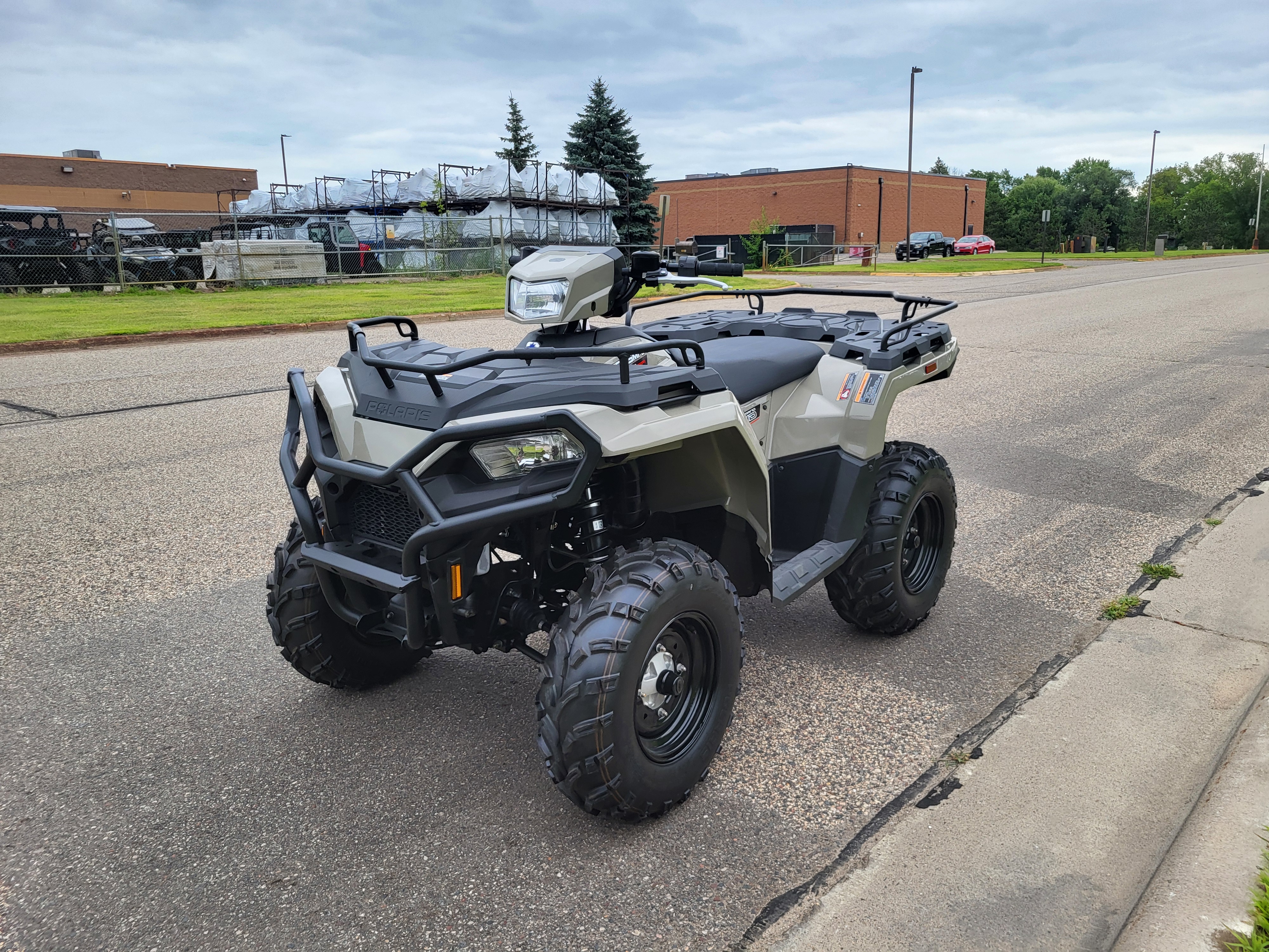2025 Polaris SPORTSMAN 570 EPS W / WINCH & PLOW - Photo 7