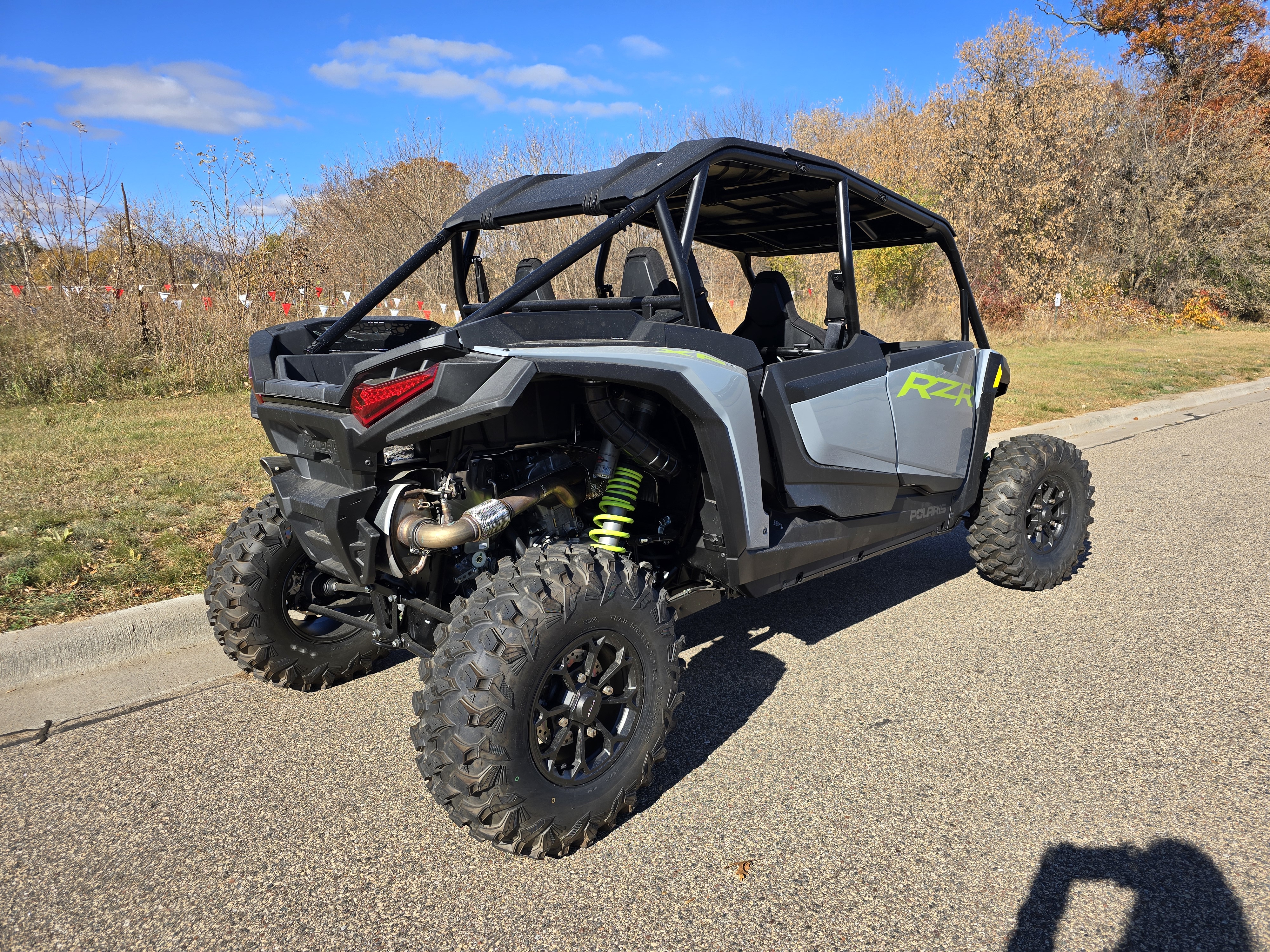 2025 Polaris RZR XP 4 1000 ULTIMATE - Photo 2