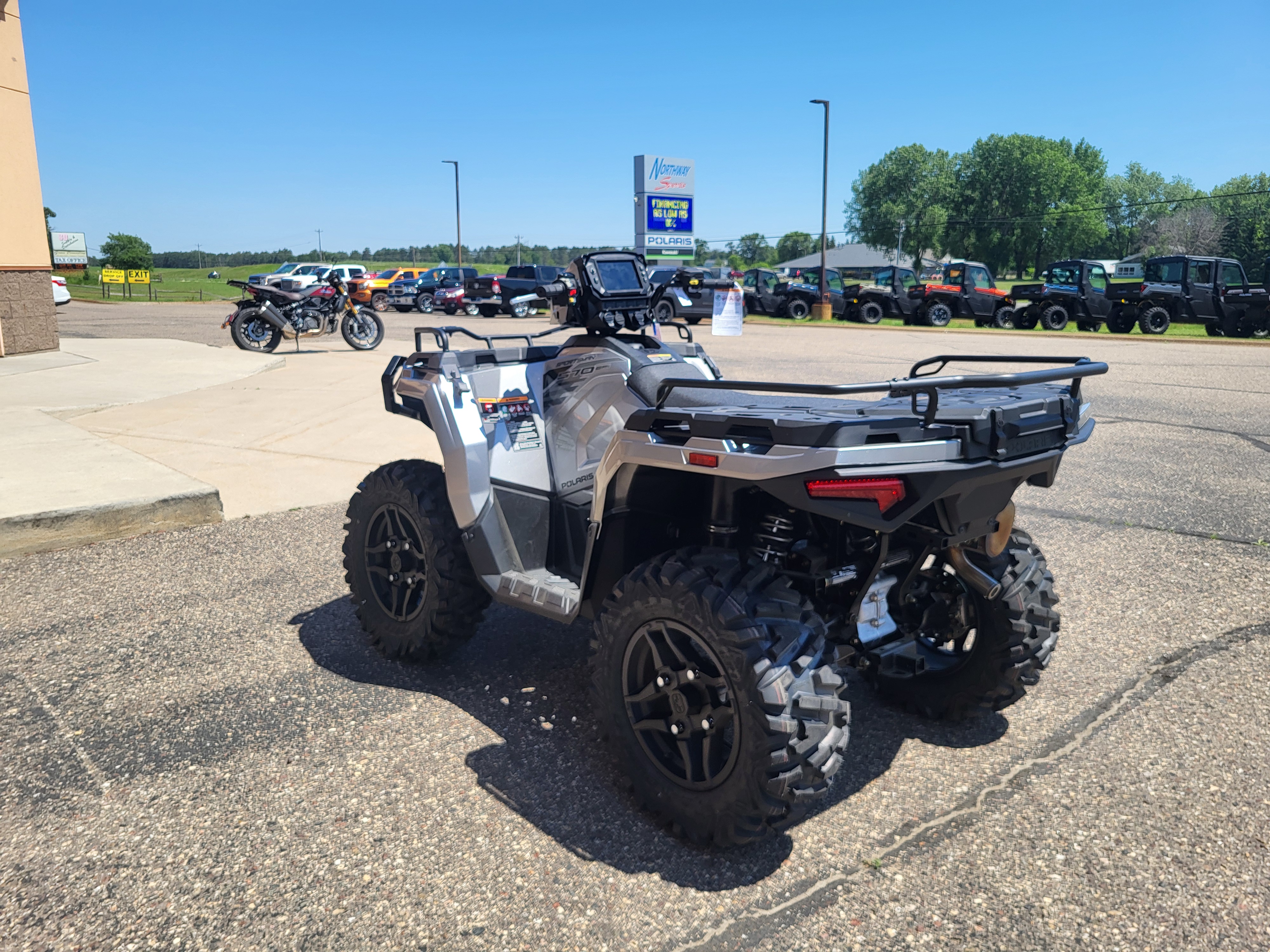 2025 Polaris SPORTSMAN 570 ULTIMATE - Photo 4