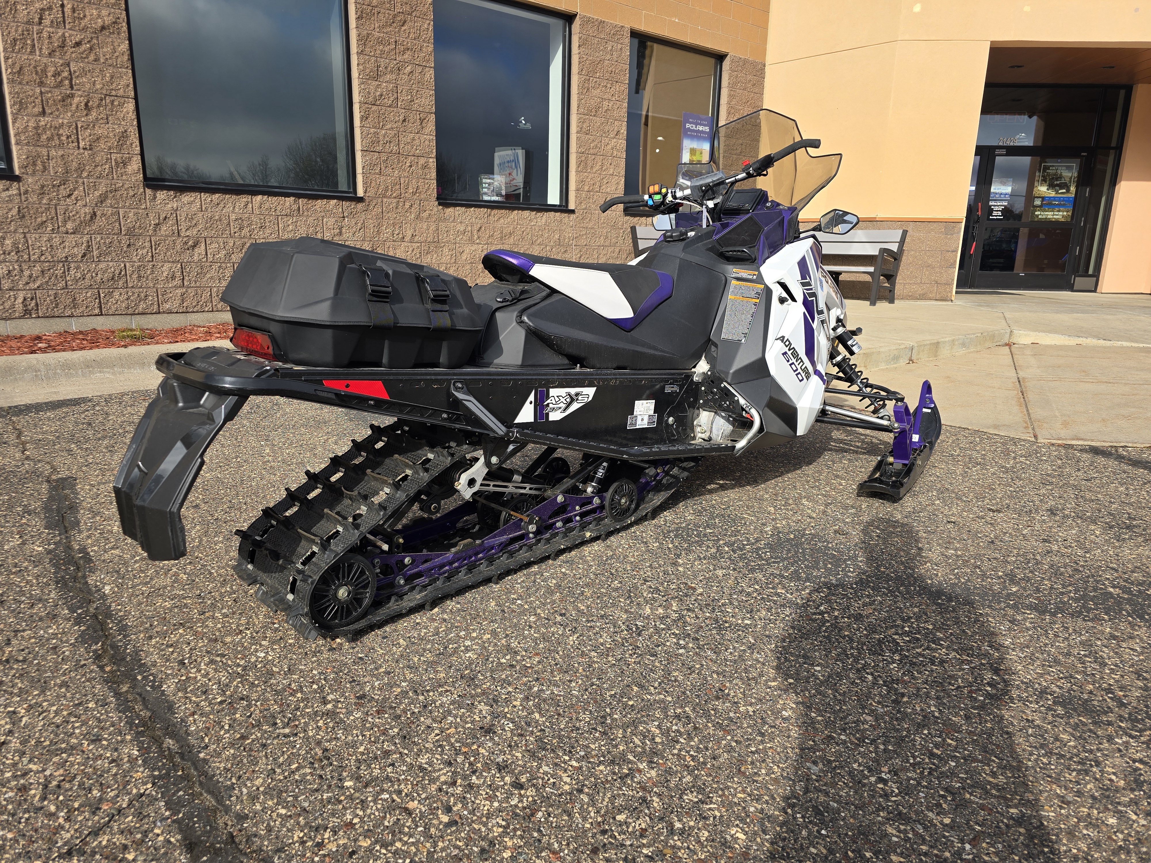 2021 Polaris 600 INDY ADVENTURE 137 - Photo 2