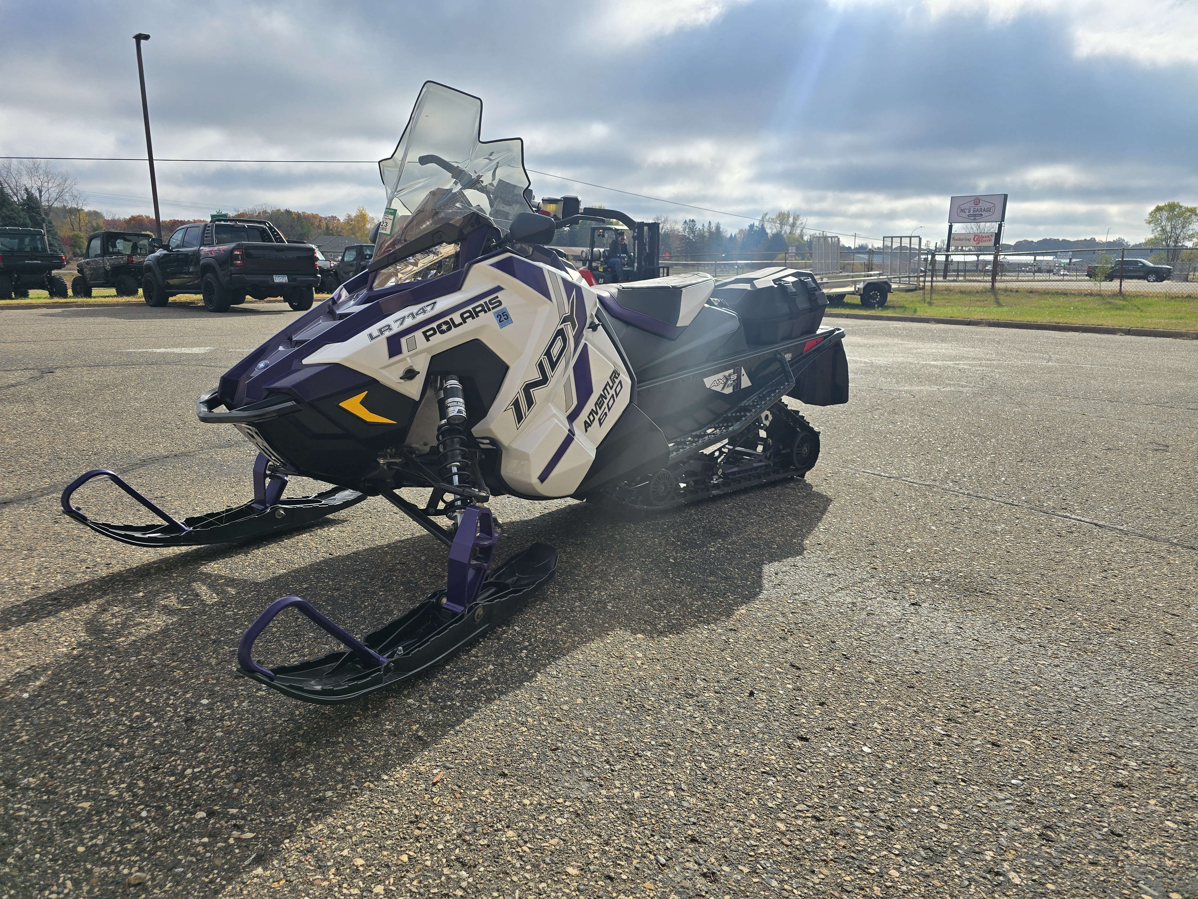 2021 Polaris 600 INDY ADVENTURE 137 - Photo 6