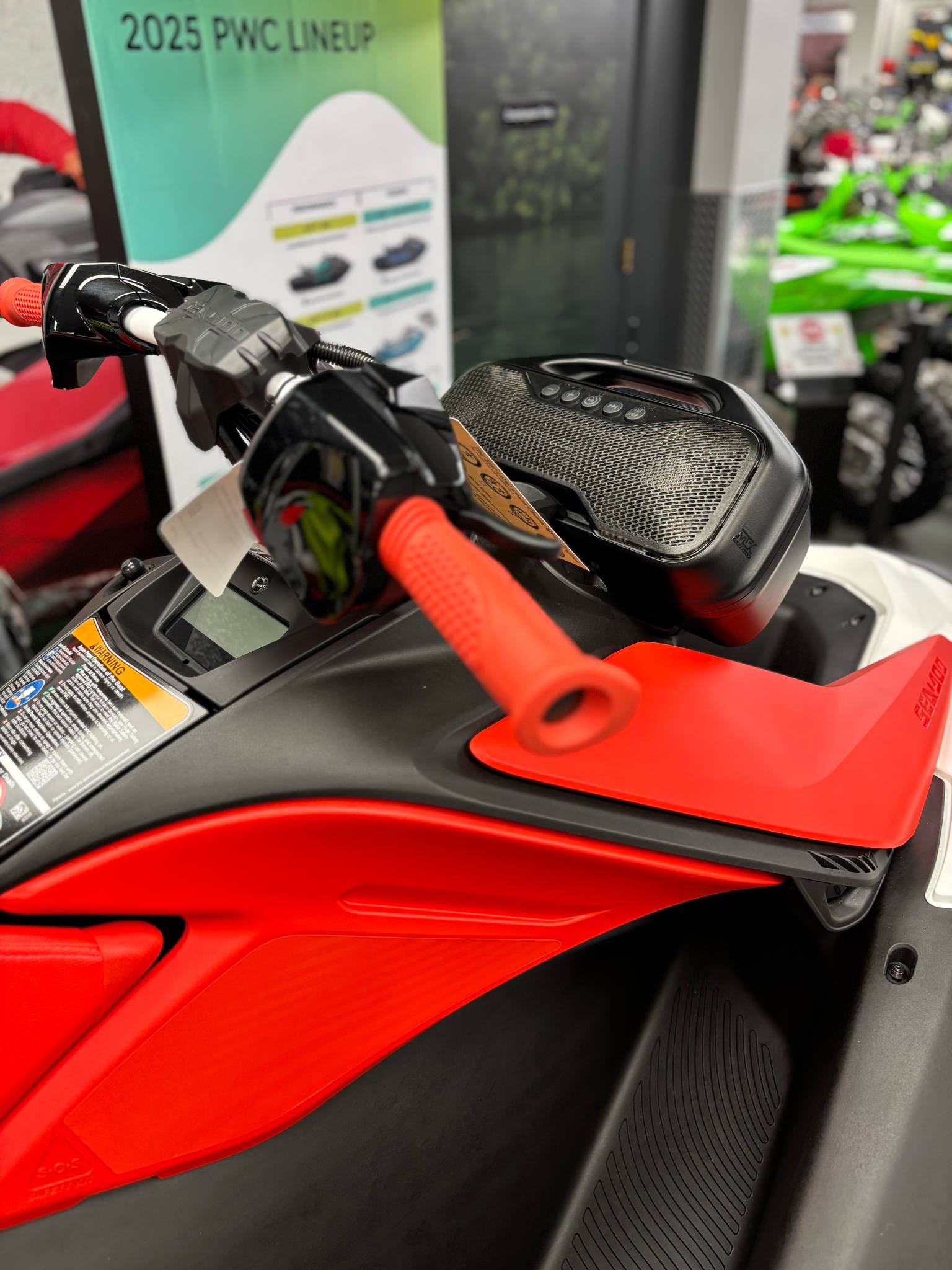 2024 Sea-Doo SPARK TRIXX 90 AUD WH 1UP IBR - Photo 3